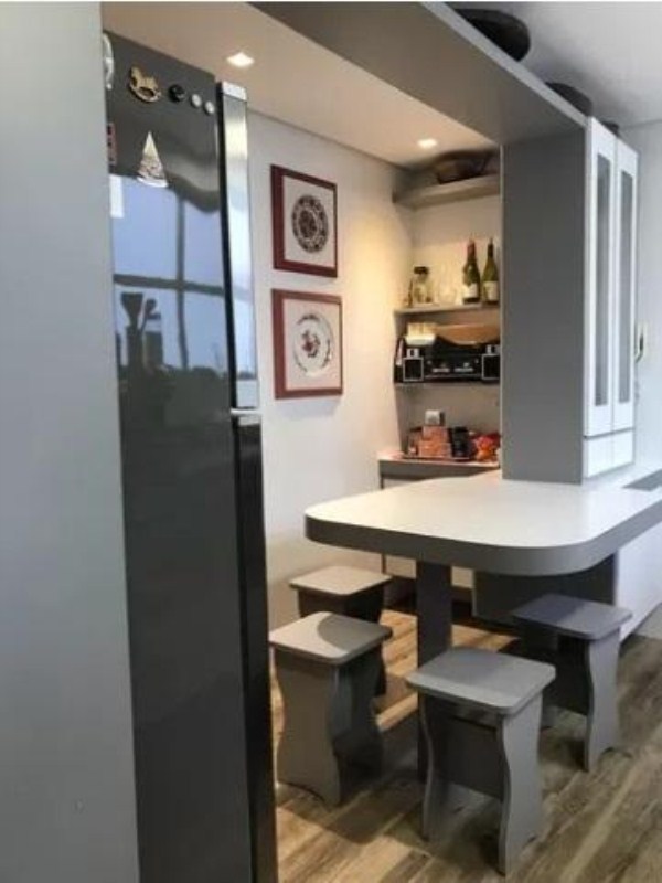 Apartamento todo reformado, com 118 metros, 2 vagas