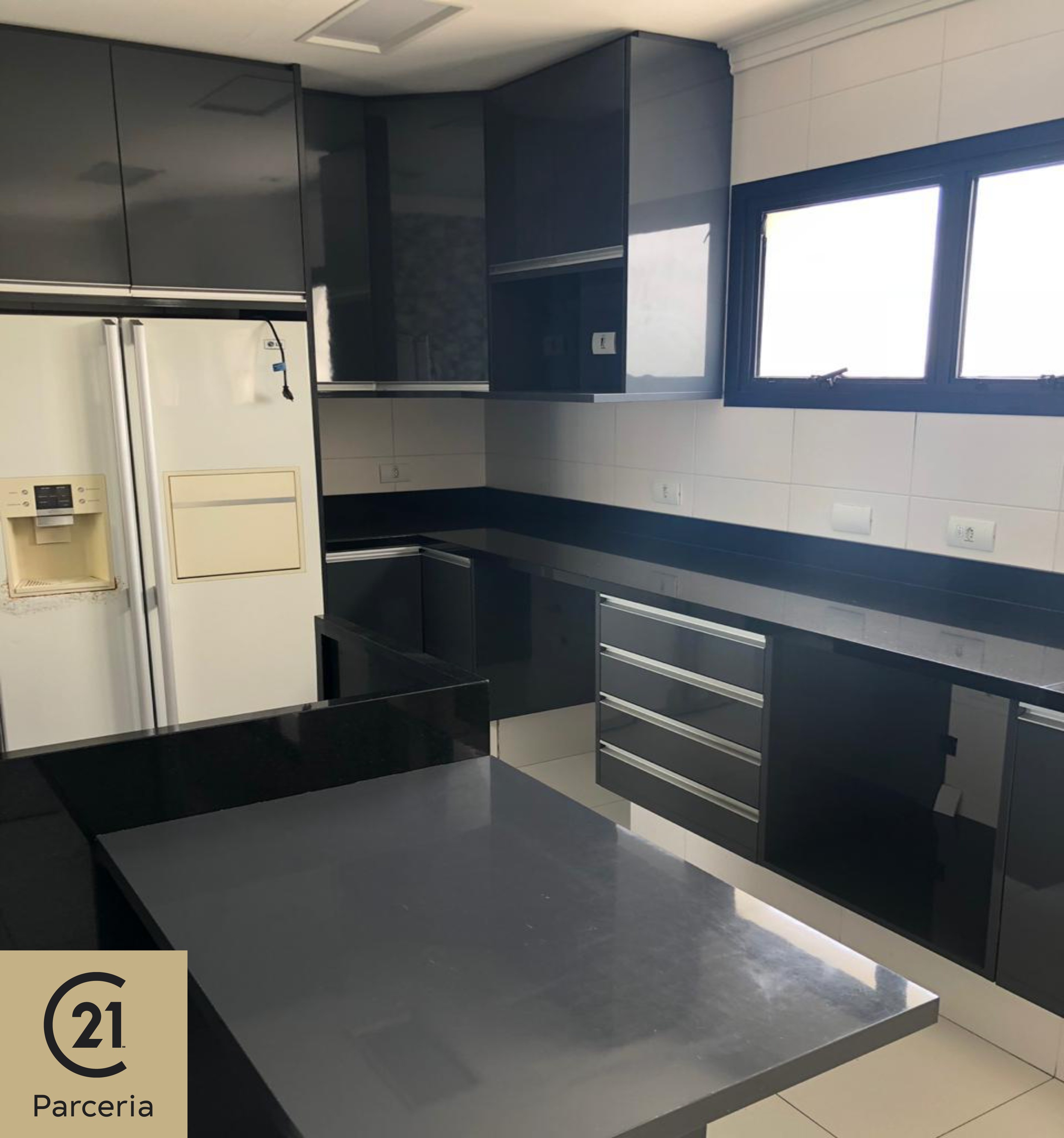 Cobertura, 3 quartos, 210 m² - Foto 6