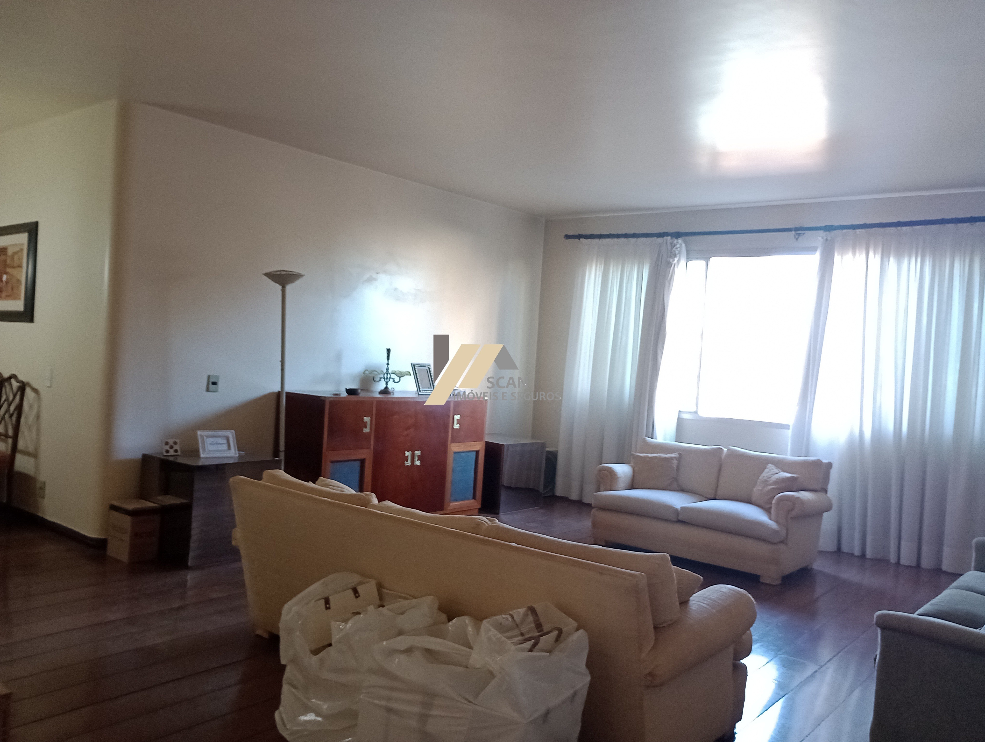 Apartamento de 3 quartos, 200m² no bairro CAMBUÍ, em Campinas | Eu Corretor