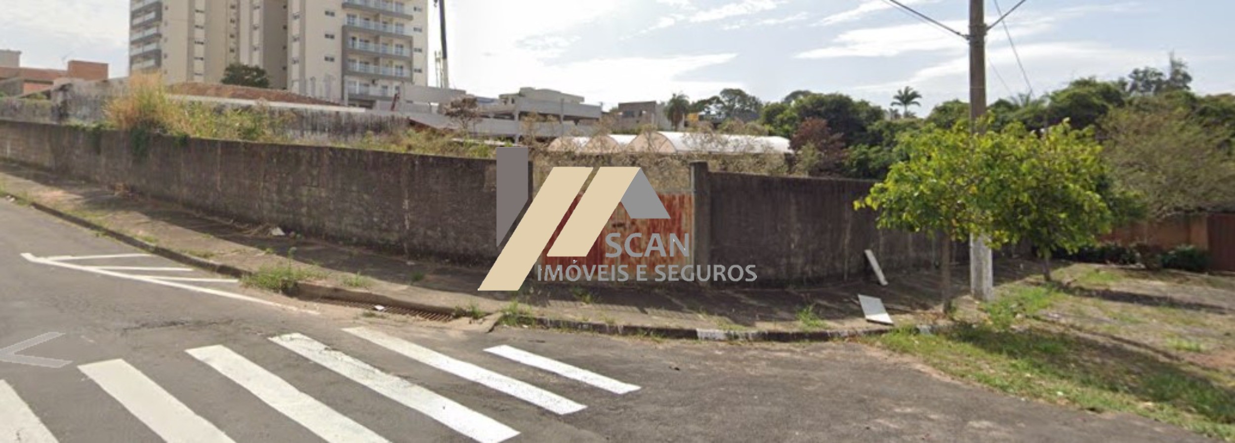 Lote/Terreno de 300m² | Eu Corretor