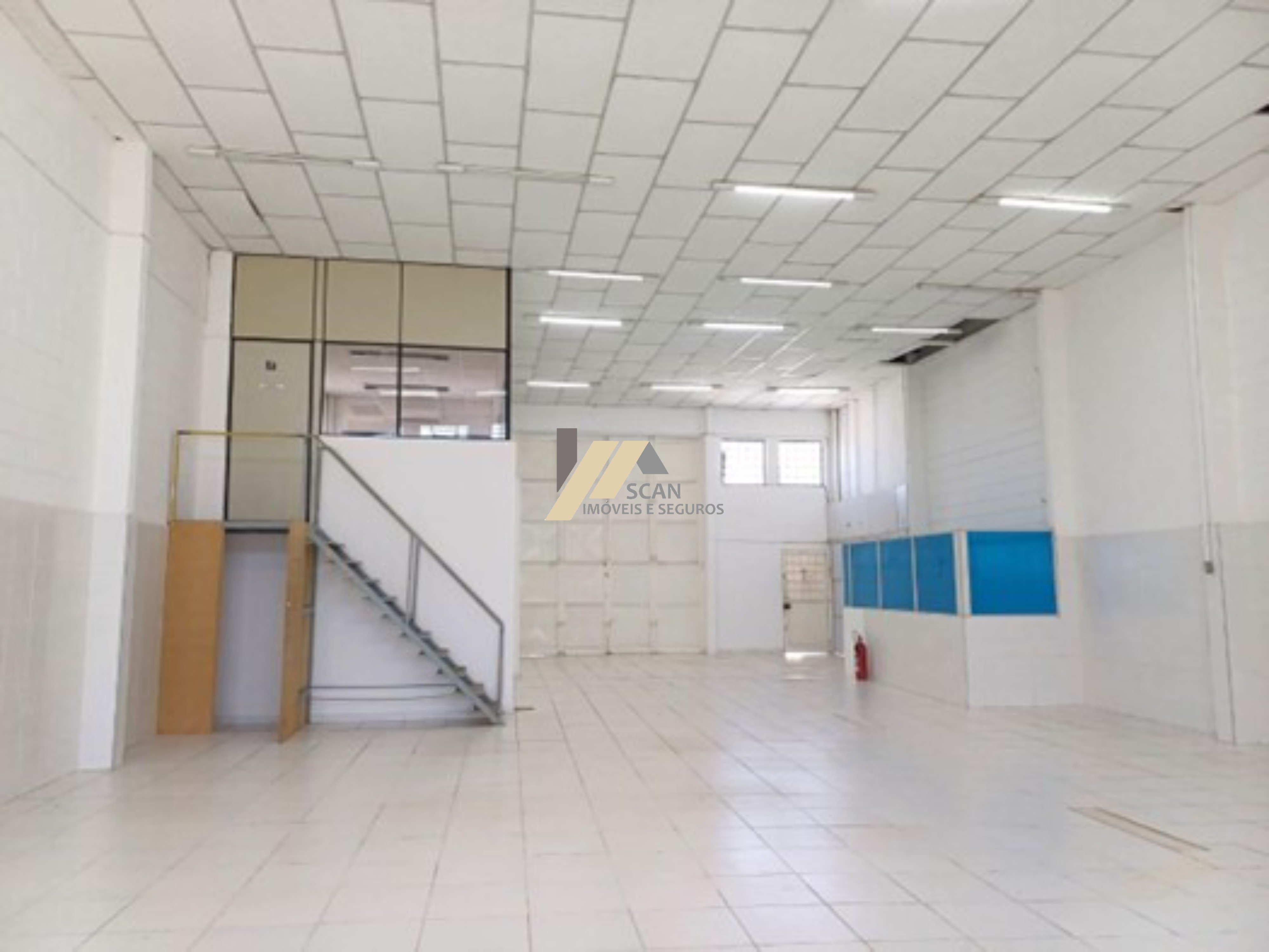 Galpão / Depósito / Armazém de 370m² no bairro JARDIM DO TREVO, em Campinas | Eu Corretor