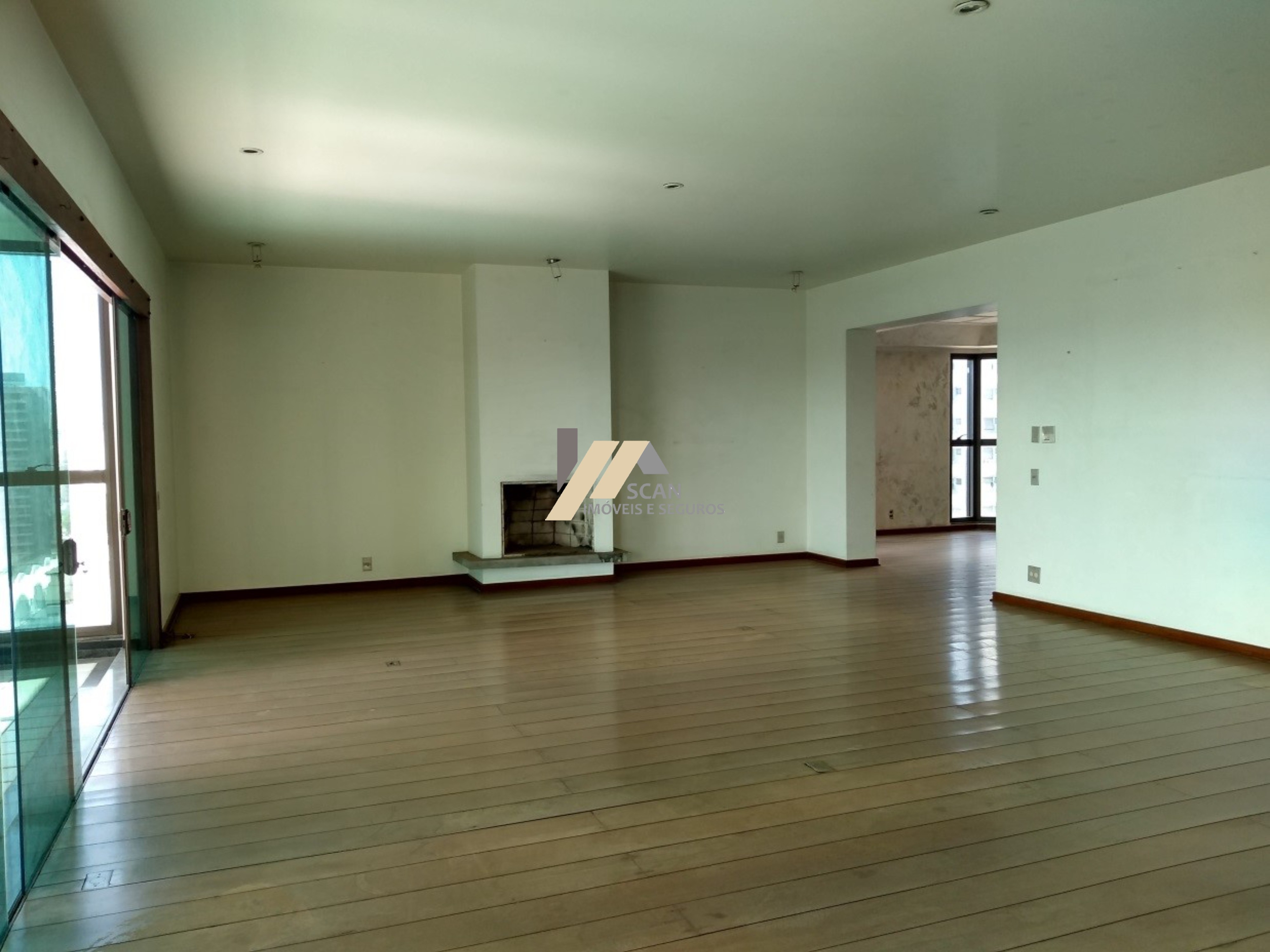 Apartamento de 4 quartos, 568m² no bairro CAMBUÍ, em Campinas | Eu Corretor