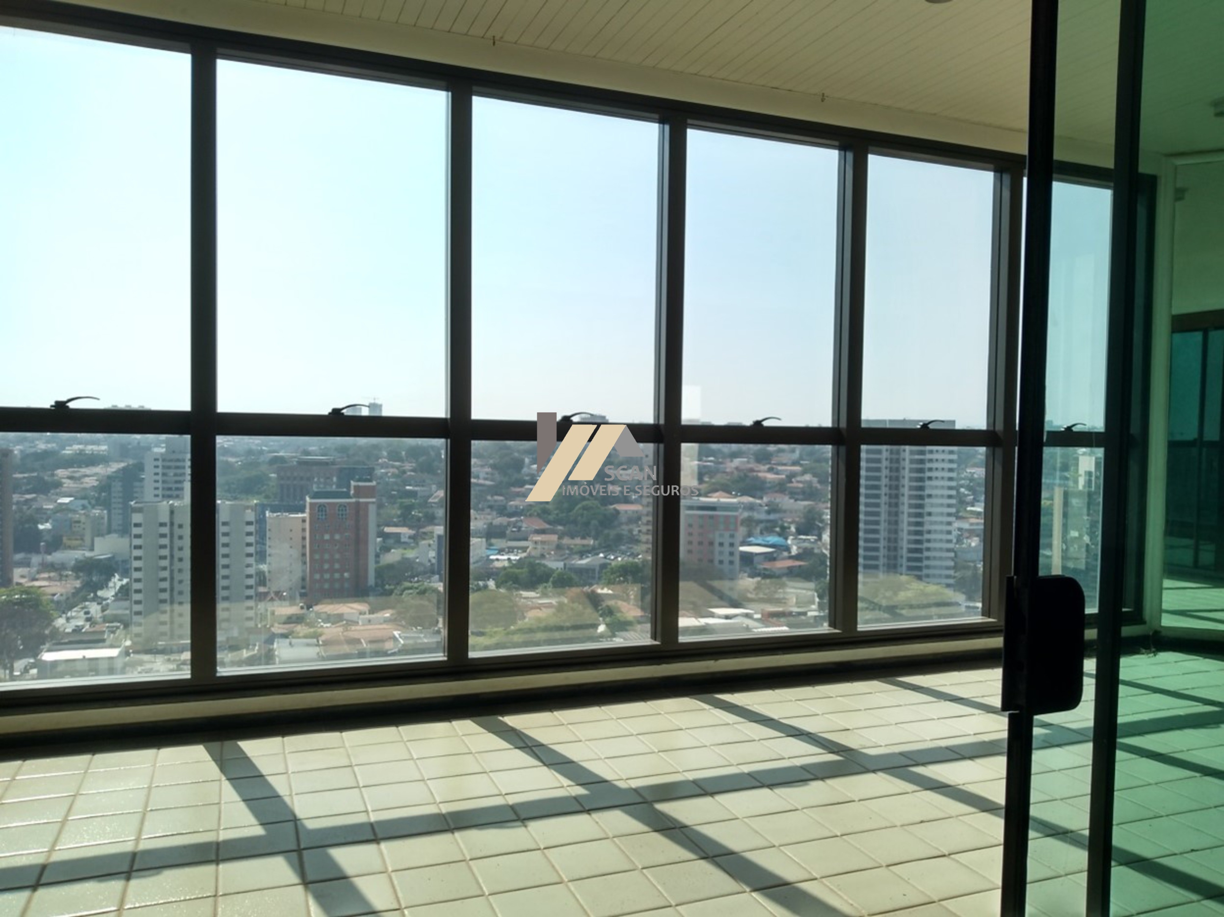 Apartamento de 4 quartos, 568m² no bairro CAMBUÍ, em Campinas | Eu Corretor