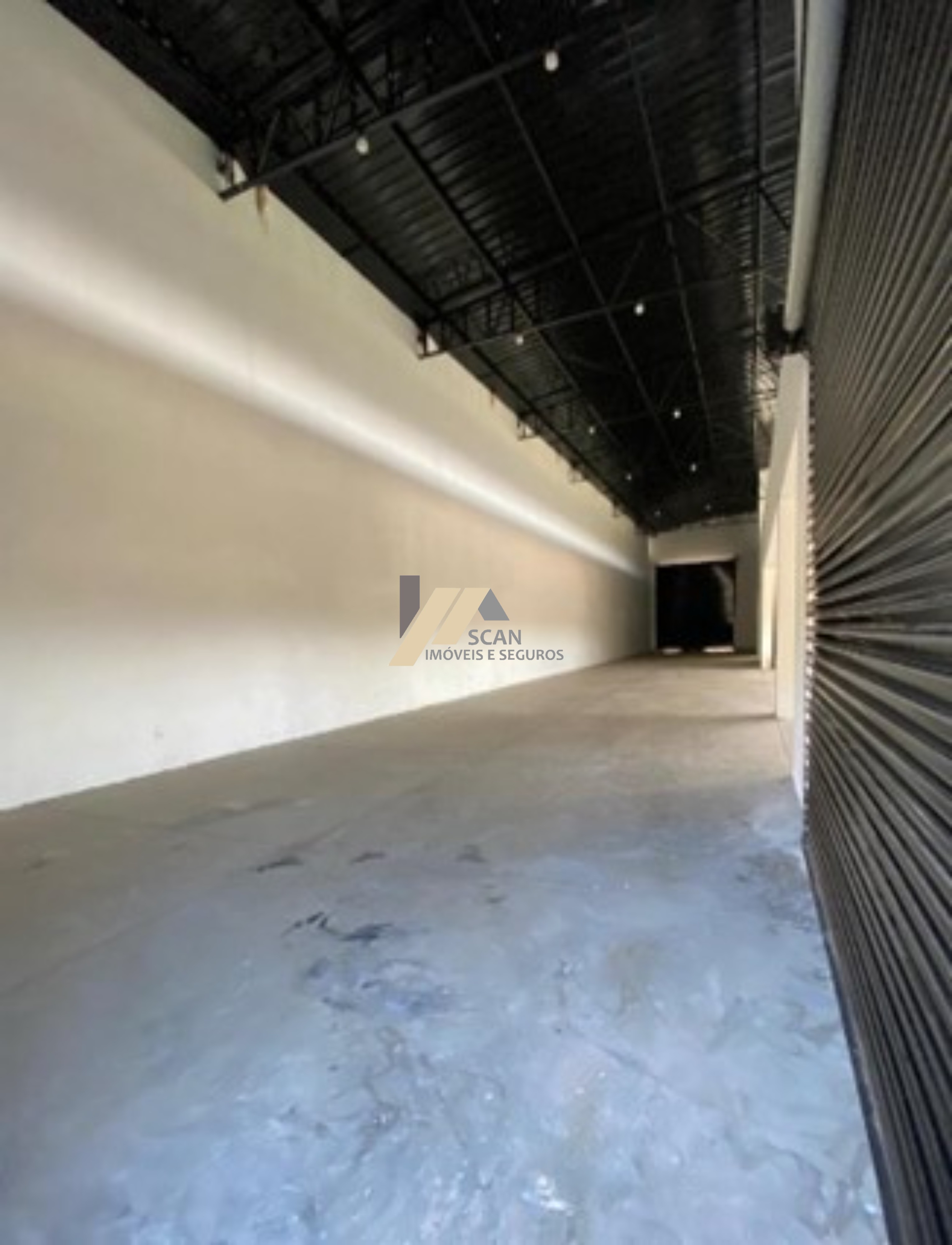 Galpão / Depósito / Armazém de 750m² no bairro CENTRO INDUSTRIAL DE LIMEIRA - CIL, em Limeira | Eu Corretor