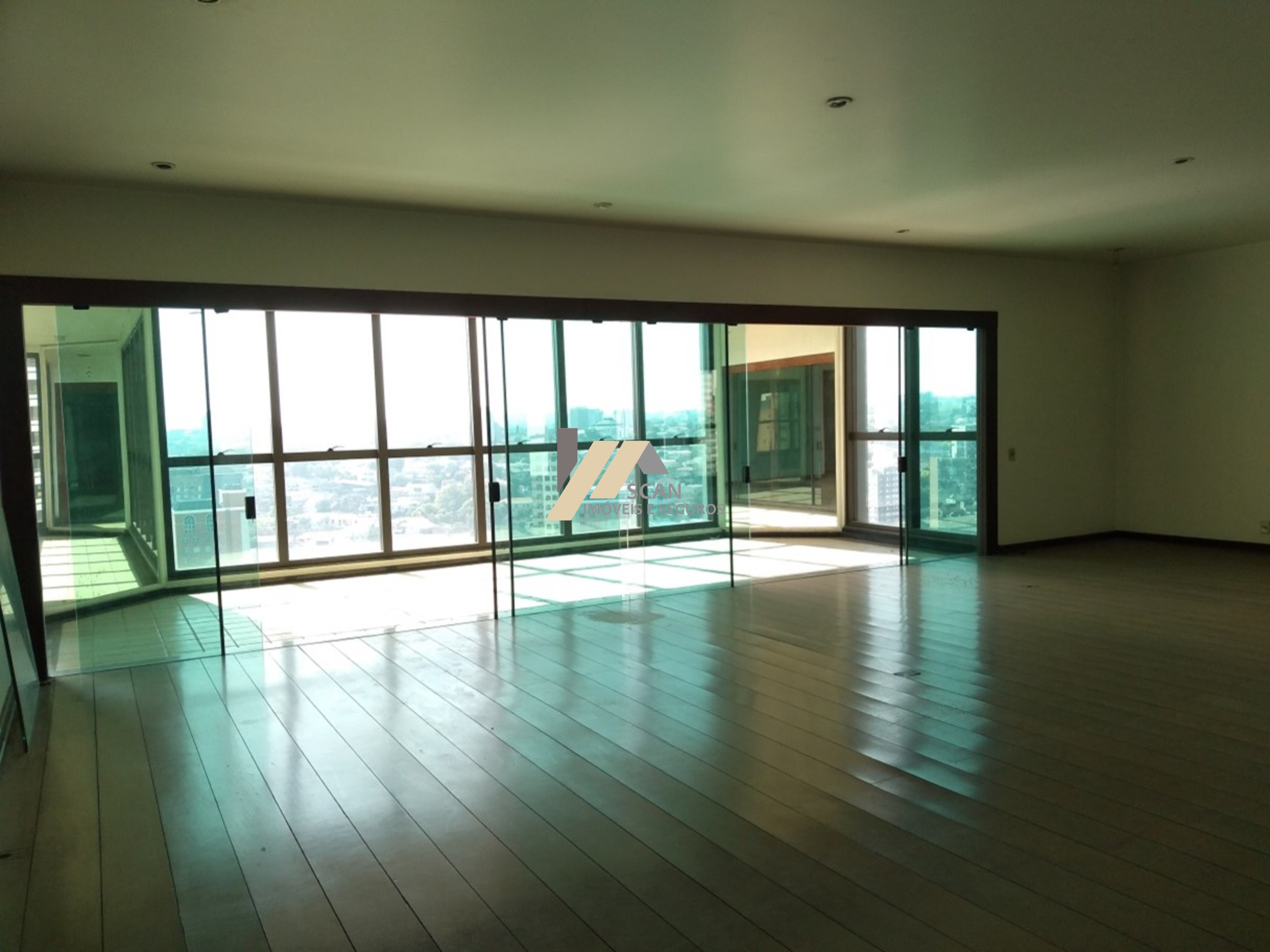 Apartamento de 4 quartos, 568m² no bairro CAMBUÍ, em Campinas | Eu Corretor