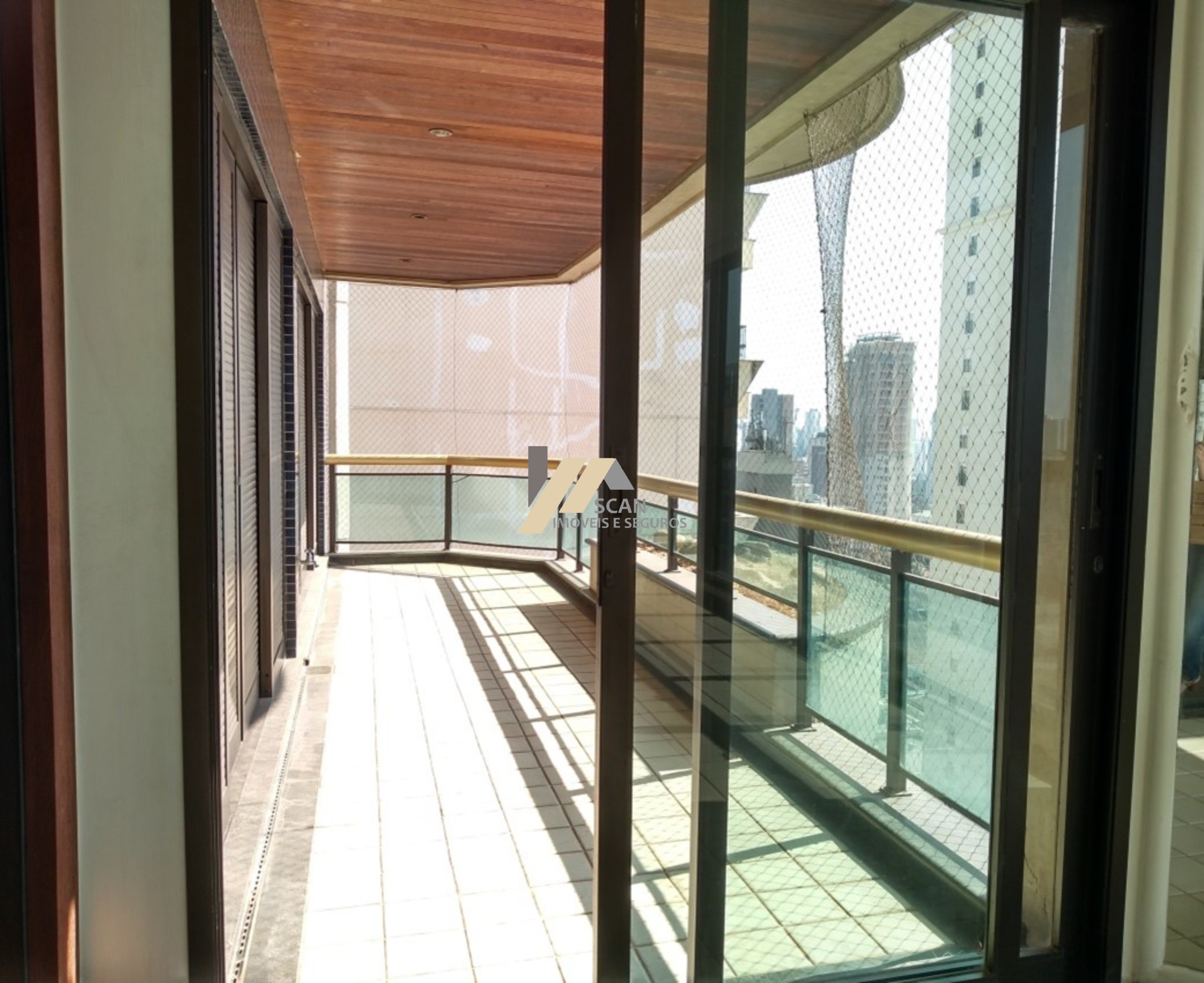 Apartamento de 4 quartos, 568m² no bairro CAMBUÍ, em Campinas | Eu Corretor