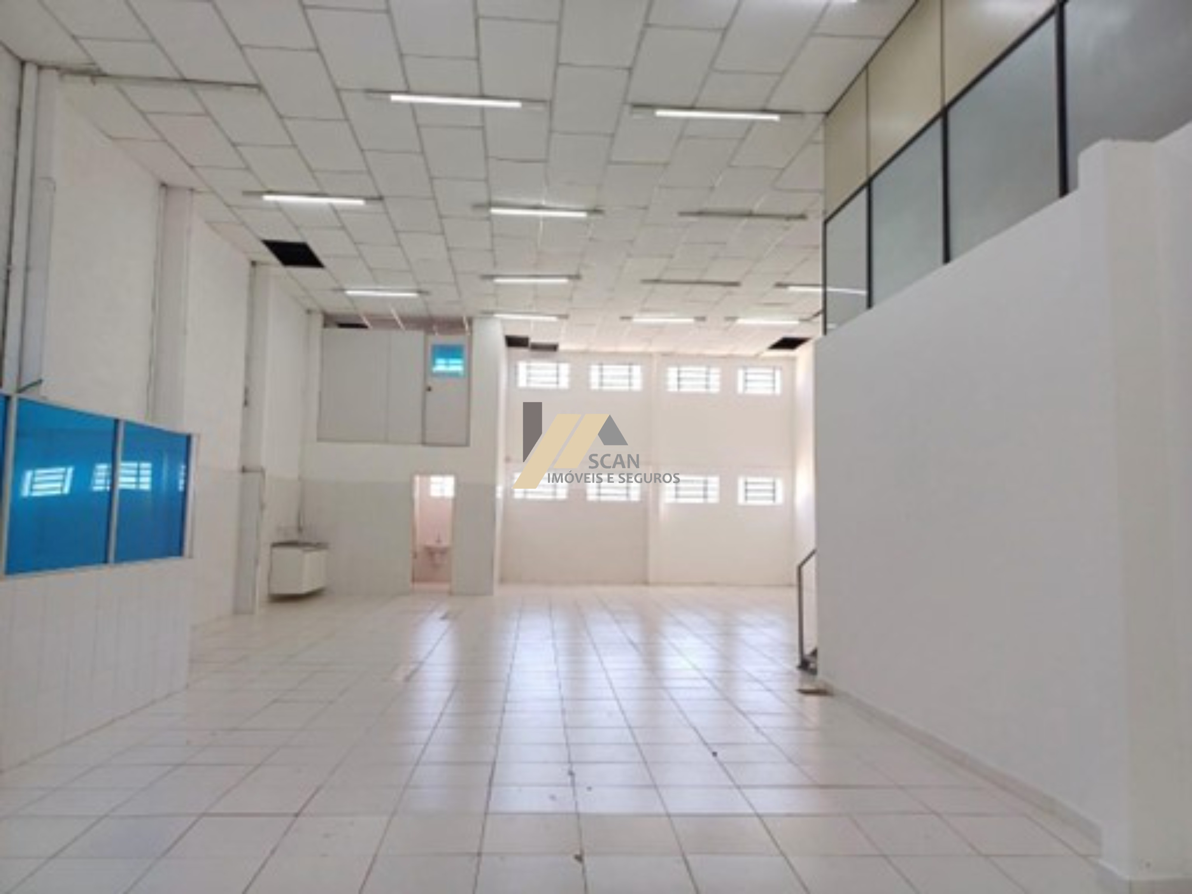 Galpão / Depósito / Armazém de 370m² no bairro JARDIM DO TREVO, em Campinas | Eu Corretor