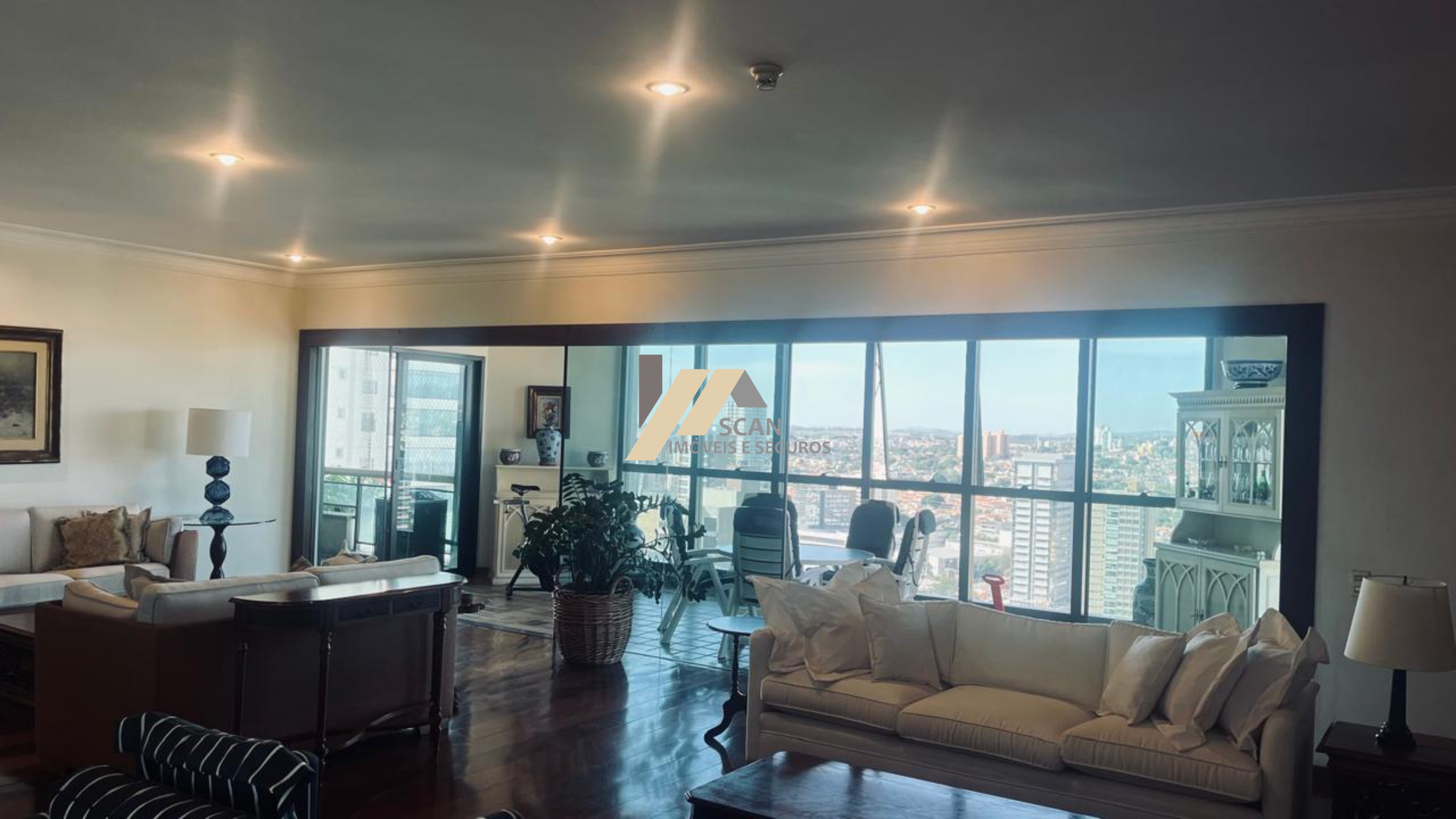 Apartamento de 4 quartos, 415m² no bairro CAMBUÍ, em Campinas | Eu Corretor