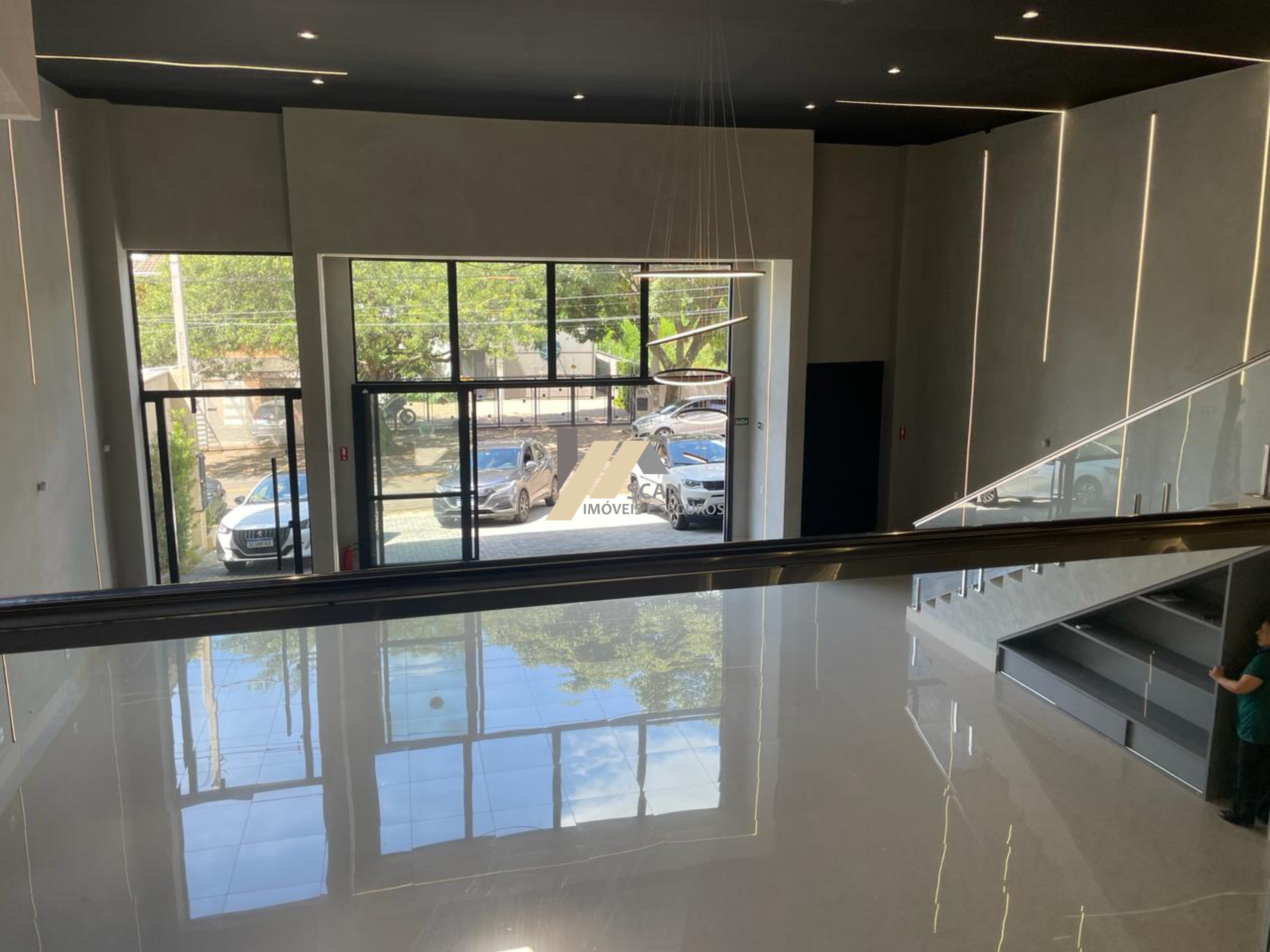 Loja / Salão / Ponto Comercial de 323m² no bairro NOVA CAMPINAS, em Campinas | Eu Corretor
