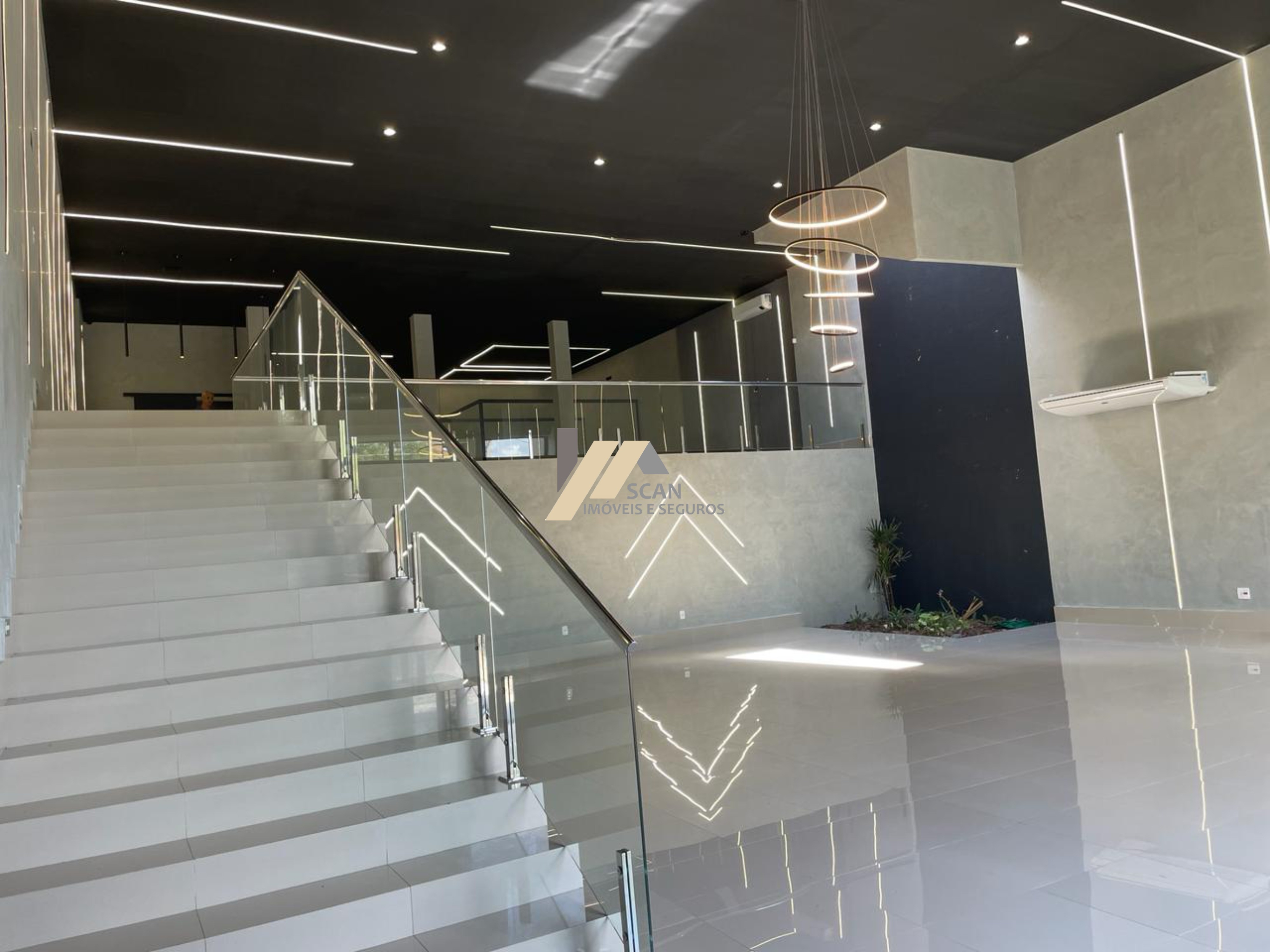 Loja / Salão / Ponto Comercial de 323m² no bairro NOVA CAMPINAS, em Campinas | Eu Corretor