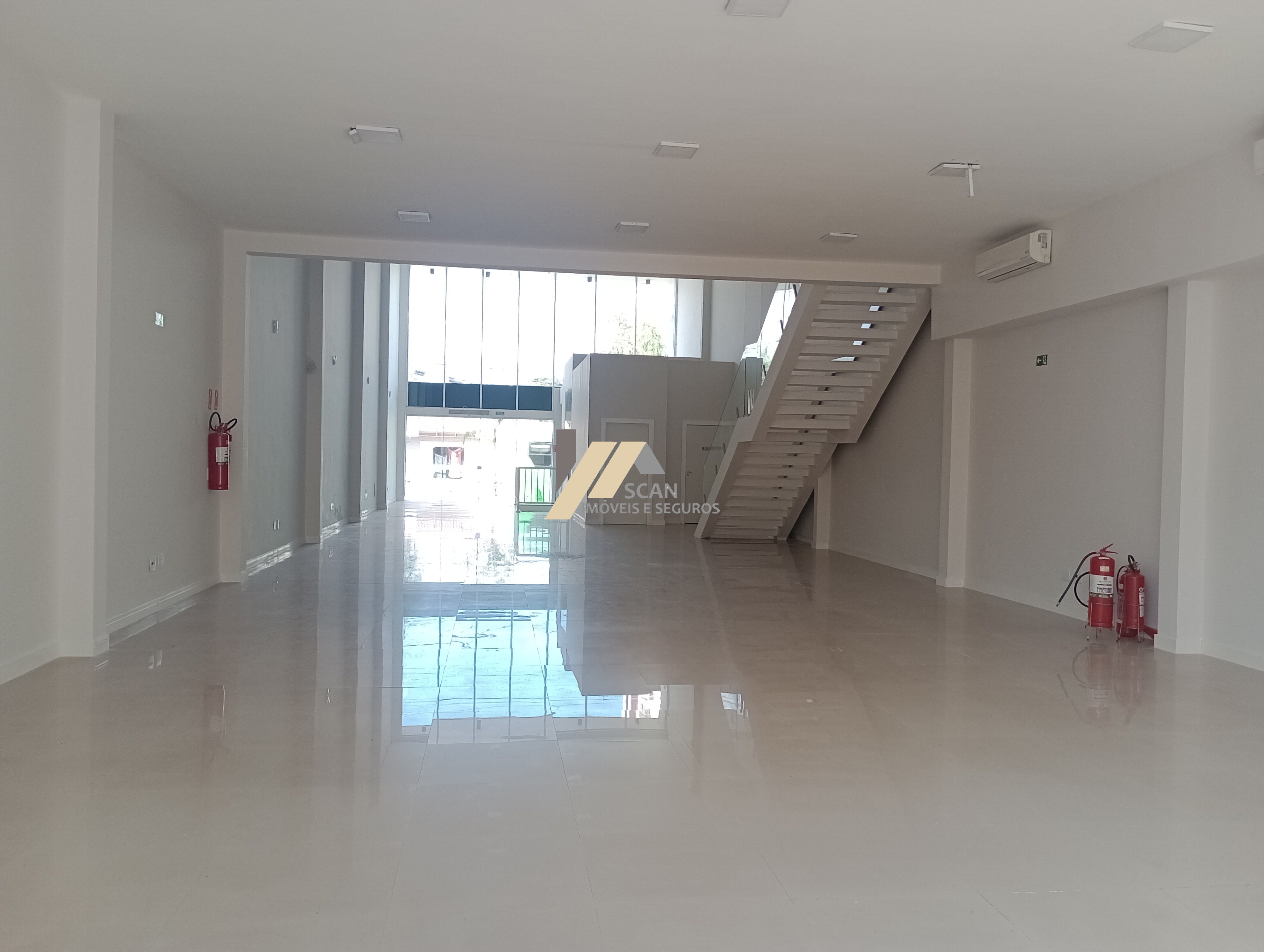 Loja / Salão / Ponto Comercial de 753m² no bairro JARDIM GUANABARA, em Campinas | Eu Corretor