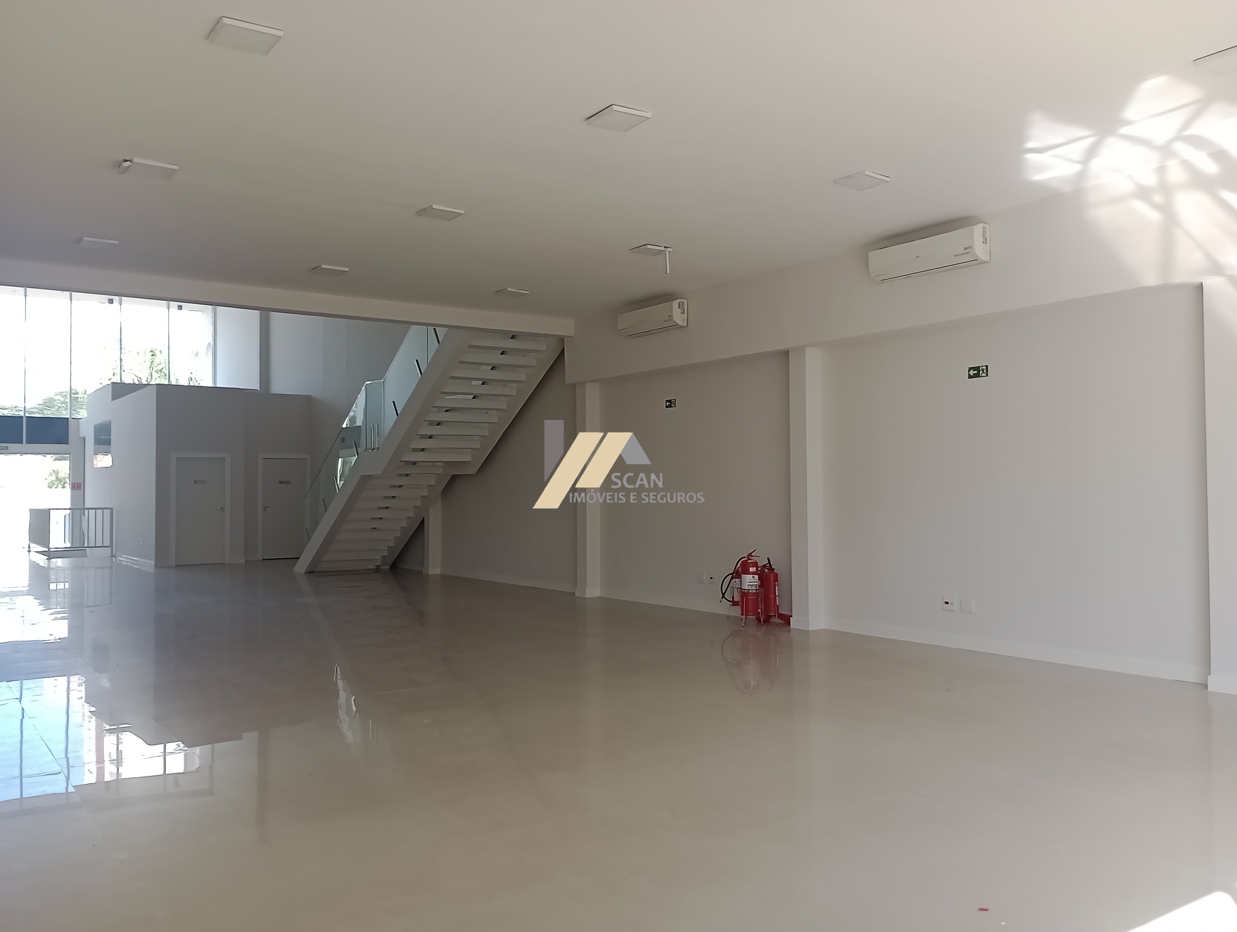 Loja / Salão / Ponto Comercial de 753m² no bairro JARDIM GUANABARA, em Campinas | Eu Corretor