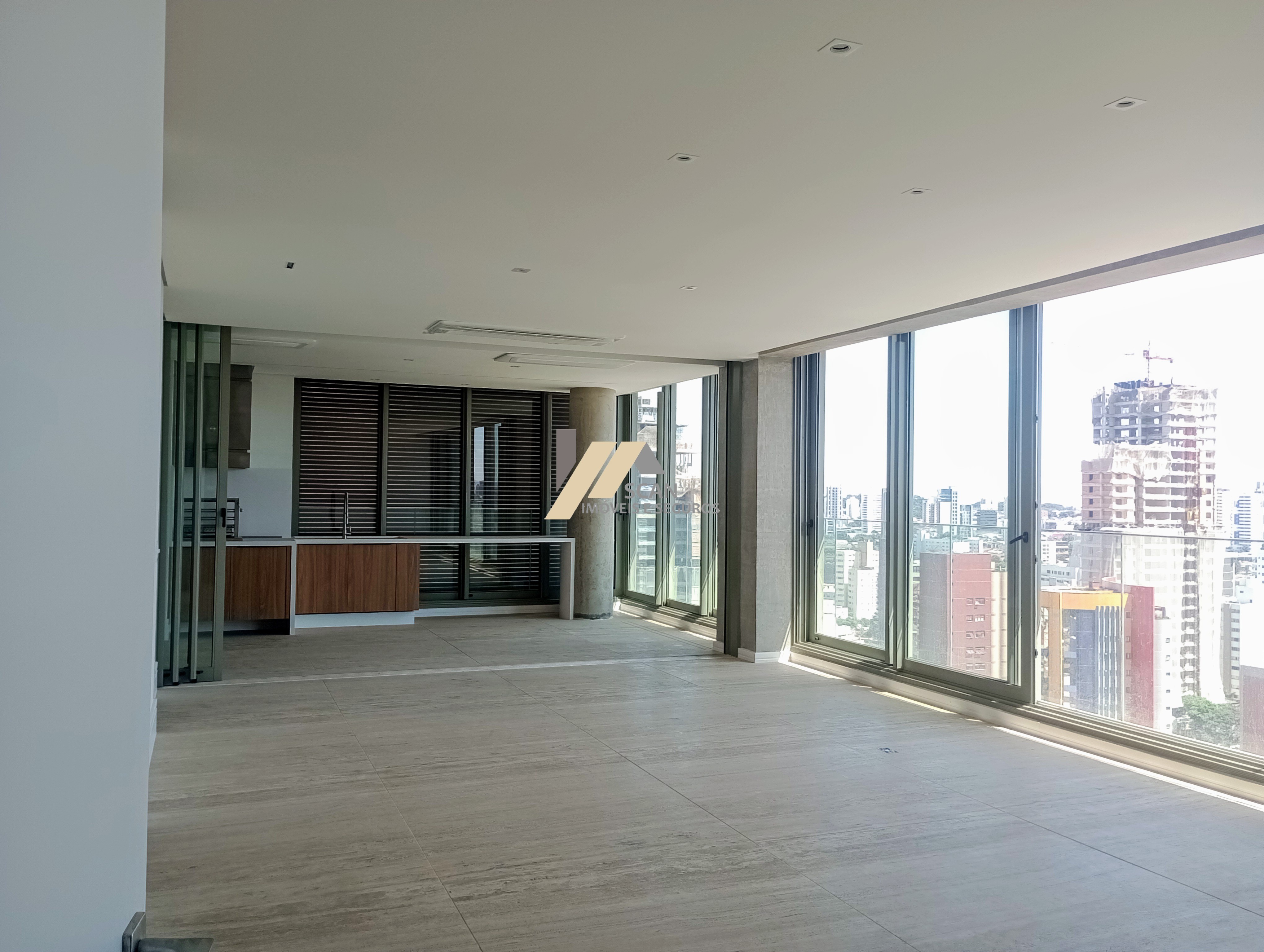 Apartamento de 3 quartos, 257m² no bairro CAMBUÍ, em Campinas | Eu Corretor