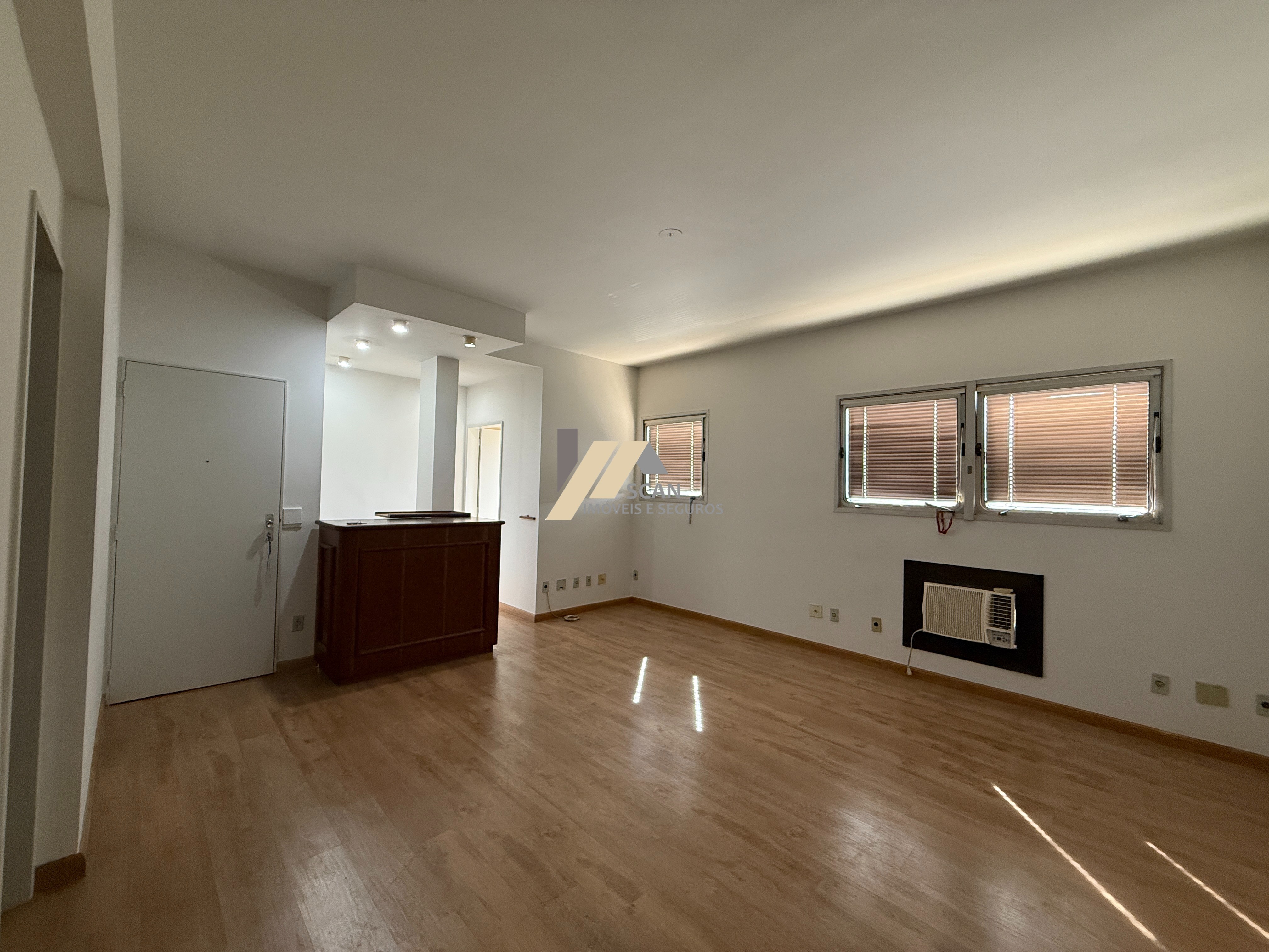 Sala Comercial de 140m² no bairro CAMBUÍ, em Campinas | Eu Corretor