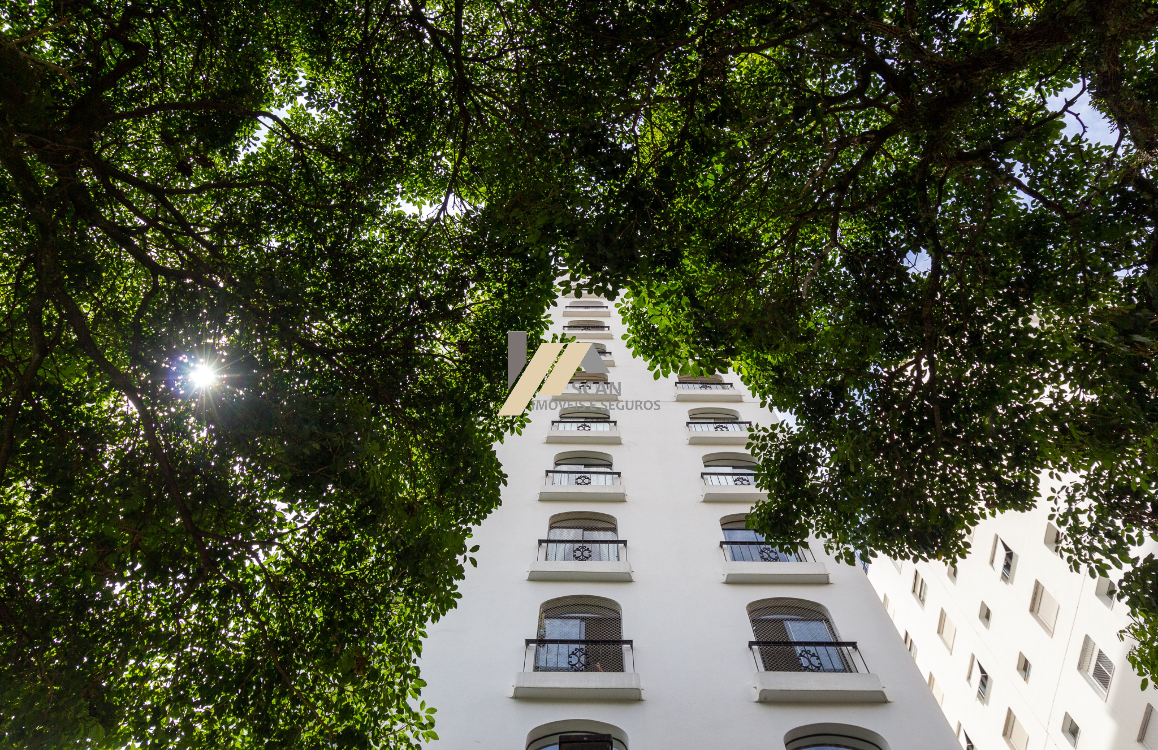Apartamento de 3 quartos, 180m² no bairro CAMBUÍ, em Campinas | Eu Corretor
