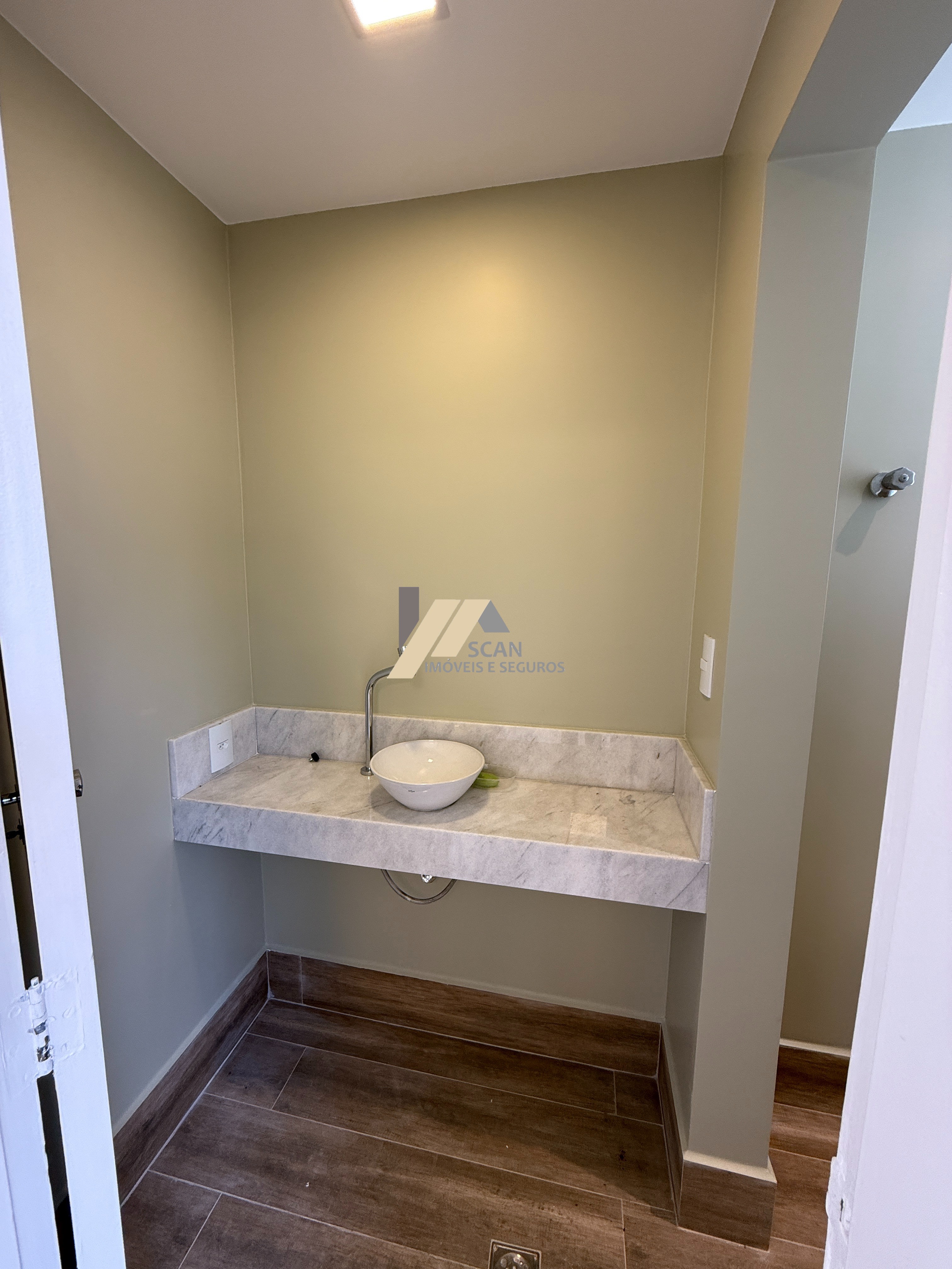 Sala Comercial de 64m² no bairro CAMBUÍ, em Campinas | Eu Corretor
