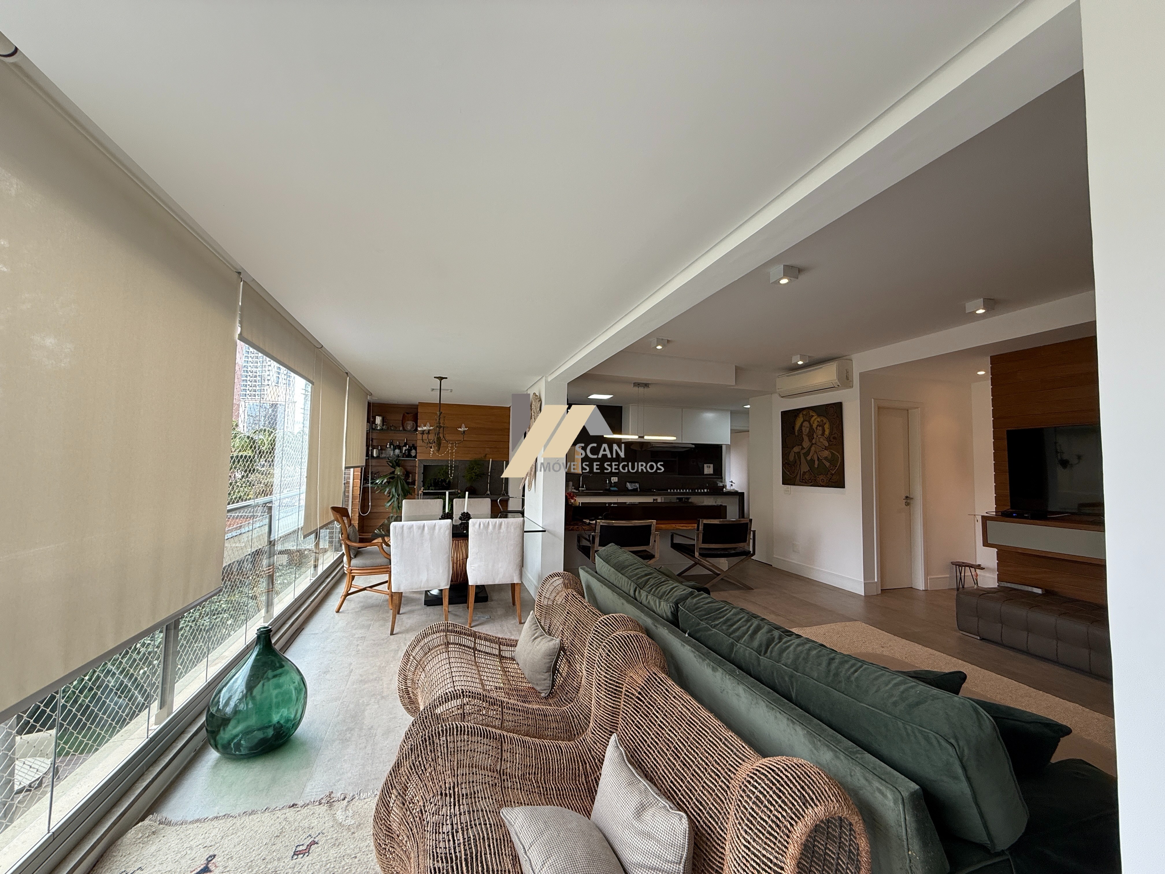 Apartamento de 2 quartos, 136m² no bairro CAMBUÍ, em Campinas | Eu Corretor