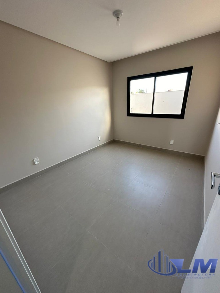Casa à venda com 3 quartos, 53m² - Foto 11