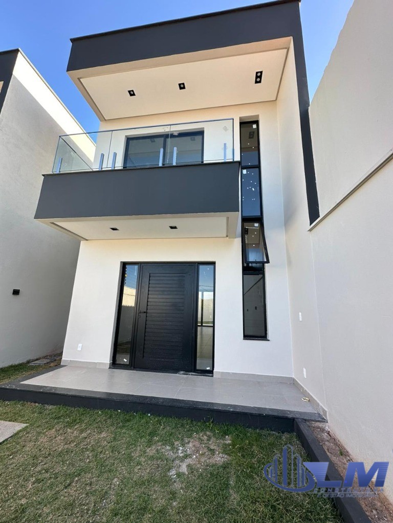 Casa à venda com 3 quartos, 53m² - Foto 1