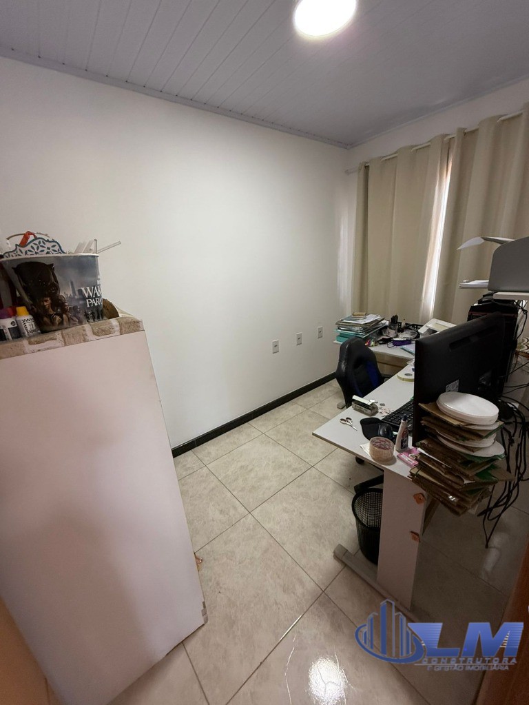 Casa, 6 quartos, 250 m² - Foto 3