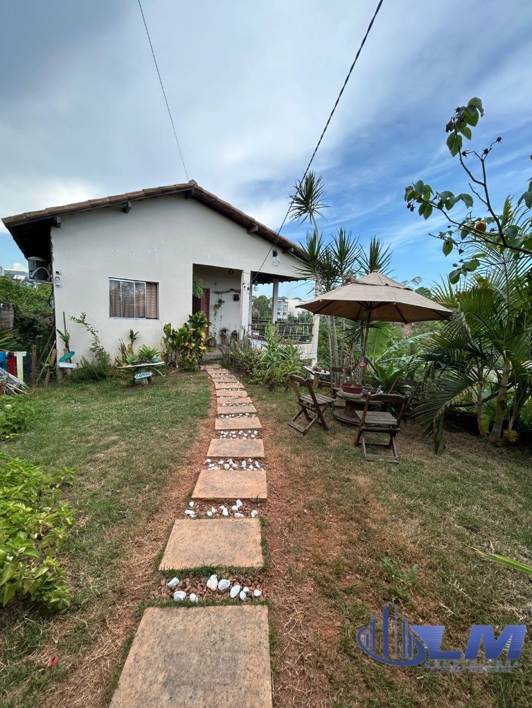 Casa, 3 quartos, 170 m² - Foto 1