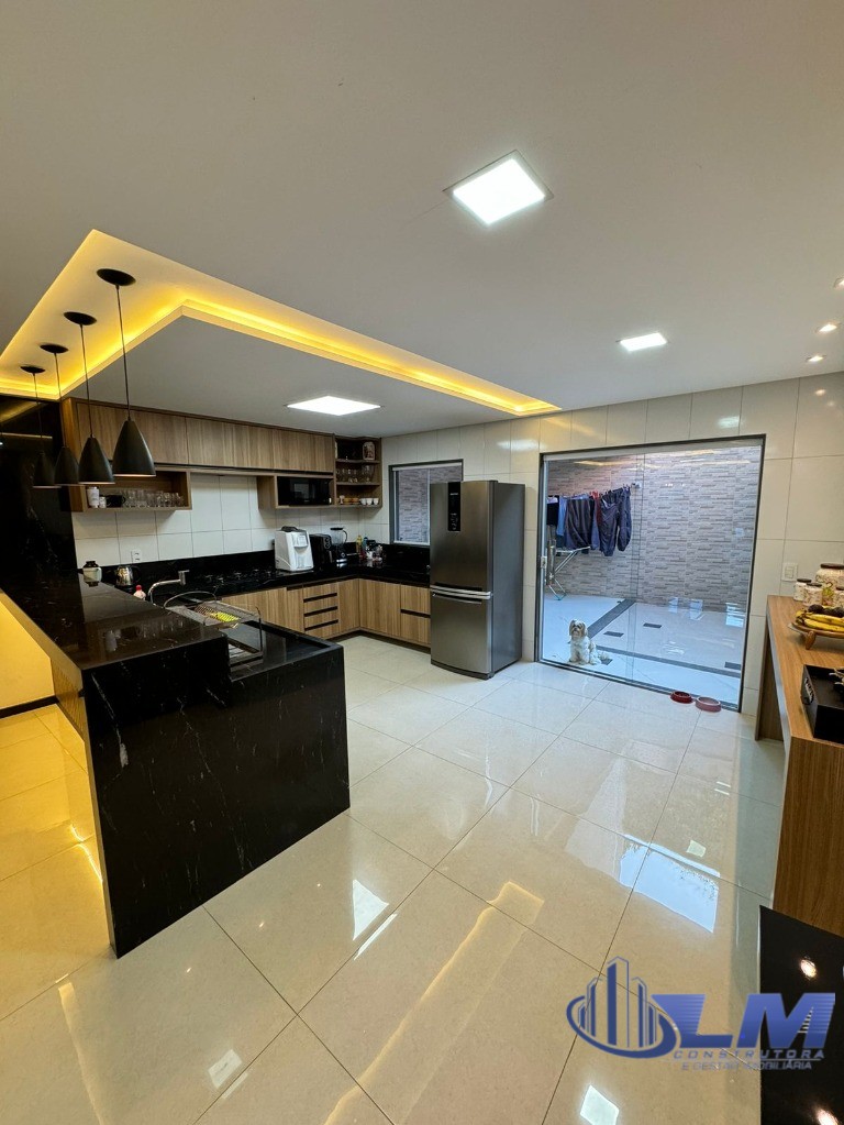 Casa, 3 quartos, 198 m² - Foto 6