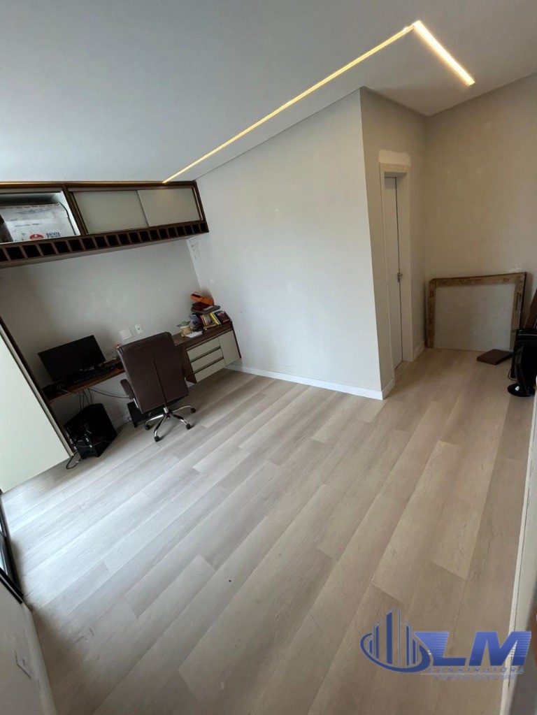 Casa, 4 quartos, 295 m² - Foto 22