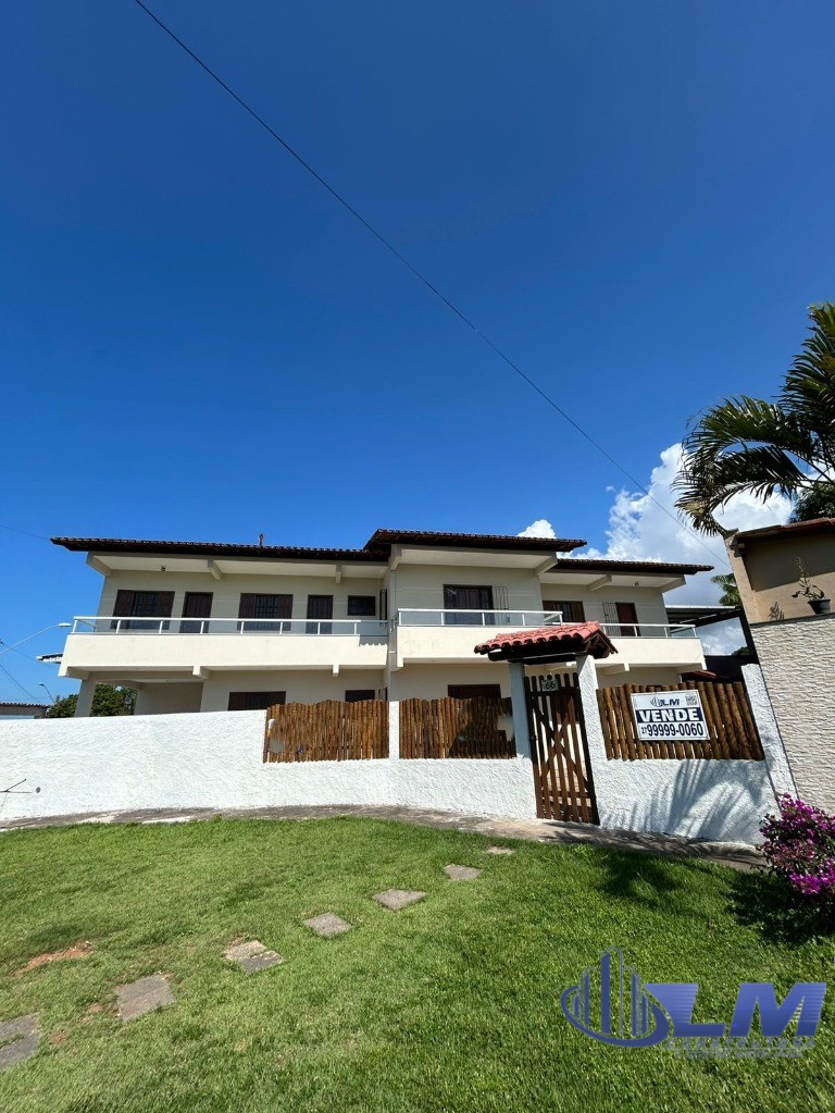 Casa, 4 quartos, 162 m² - Foto 1