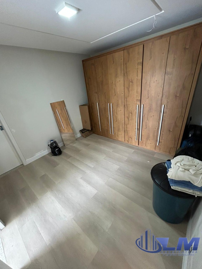 Casa, 4 quartos, 295 m² - Foto 24