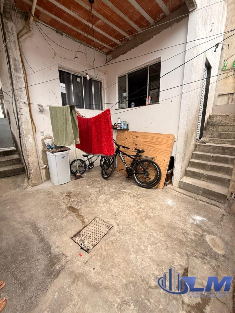 Casa, 6 quartos, 133 m² - Foto 2