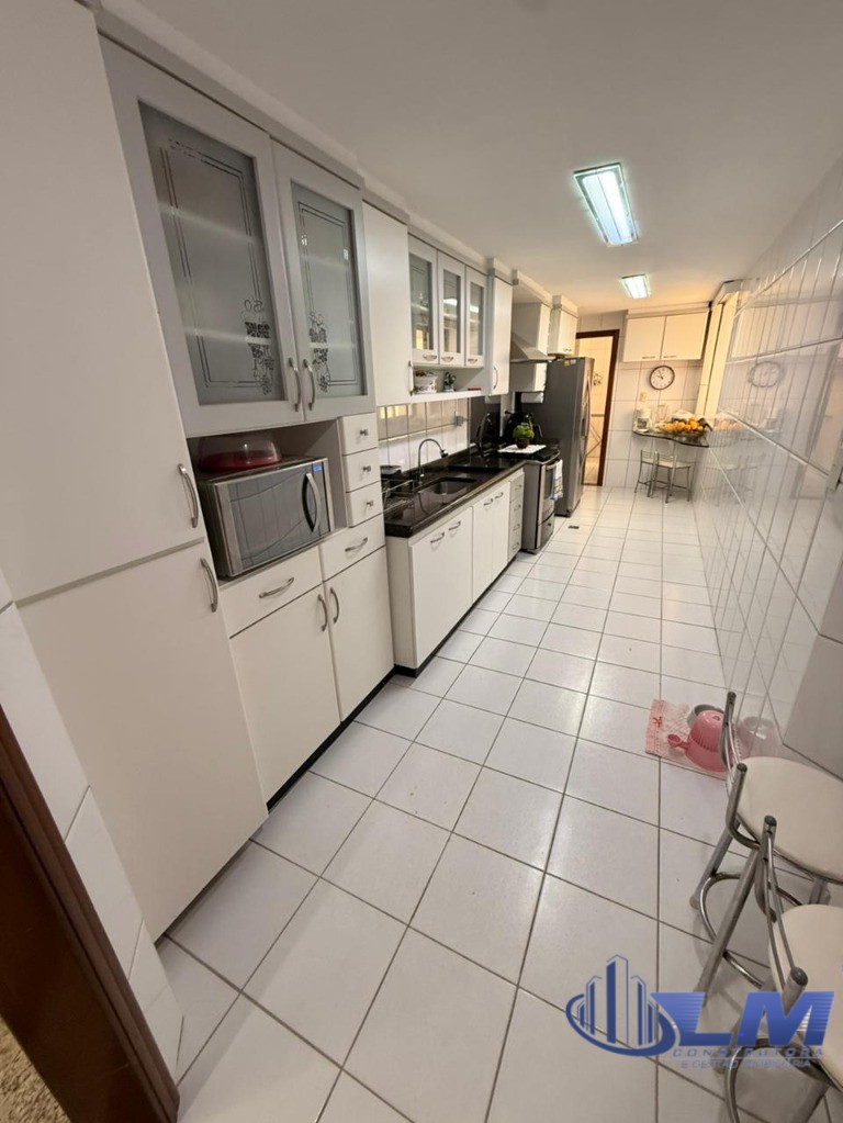 Apartamento, 4 quartos, 208 m² - Foto 11