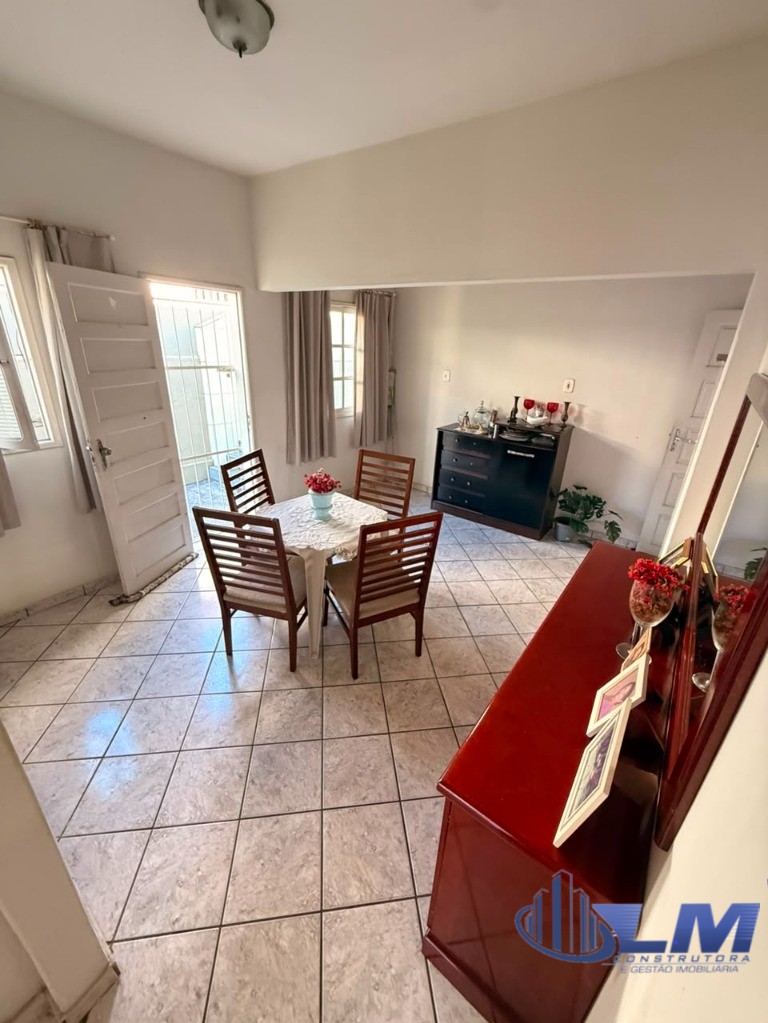 Casa, 3 quartos, 230 m² - Foto 8