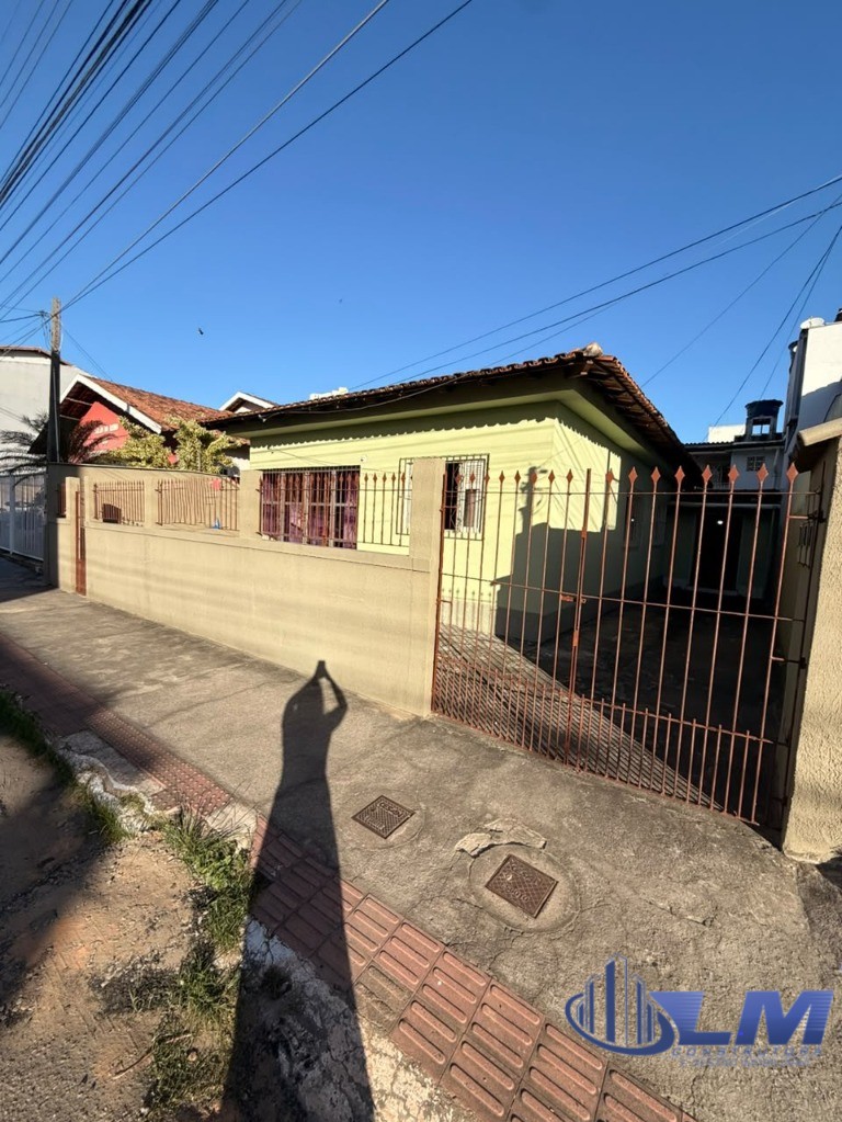 Casa, 3 quartos, 230 m² - Foto 2