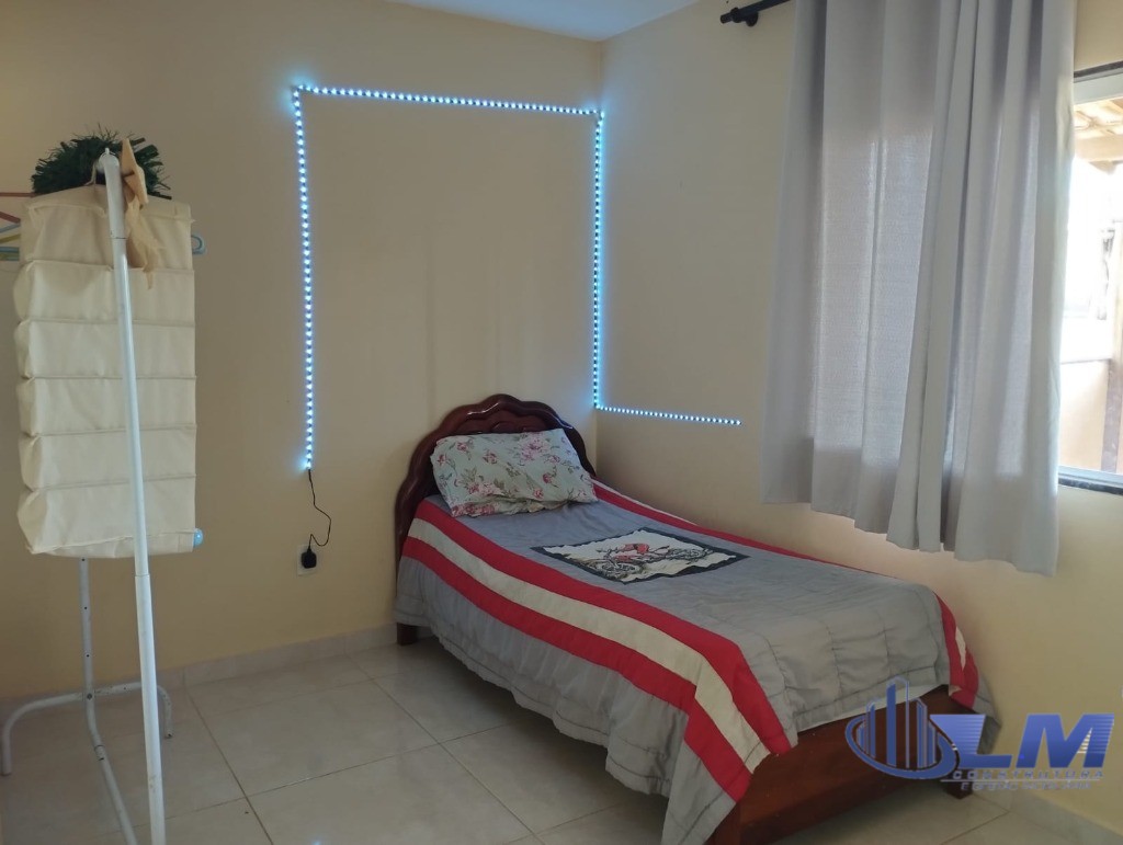 Casa, 6 quartos, 260 m² - Foto 9