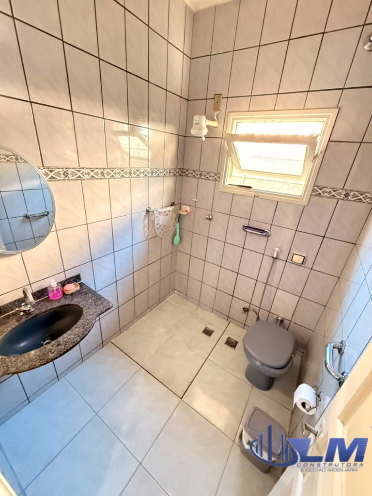Casa, 3 quartos, 230 m² - Foto 9