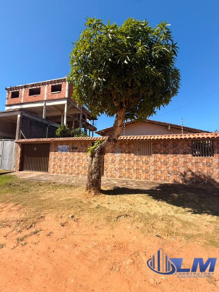 Casa, 6 quartos, 200 m² - Foto 2