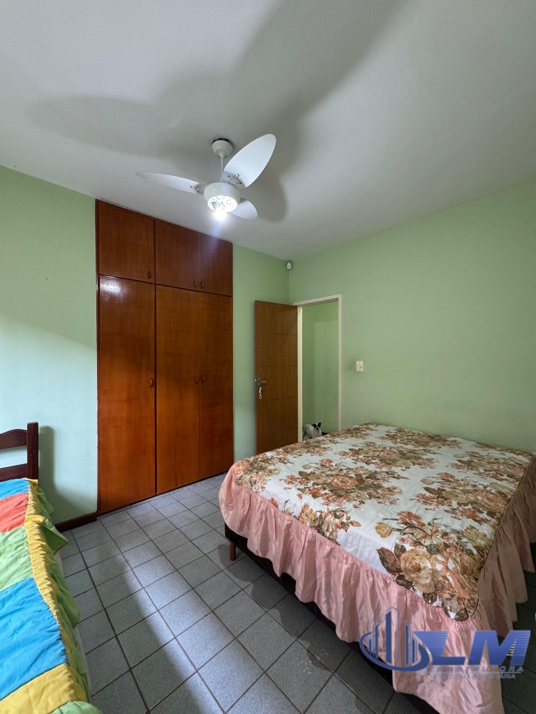 Casa, 6 quartos, 200 m² - Foto 11