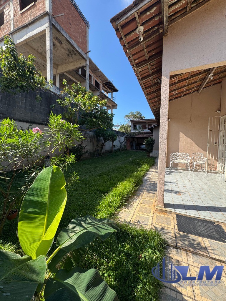 Casa, 6 quartos, 200 m² - Foto 25