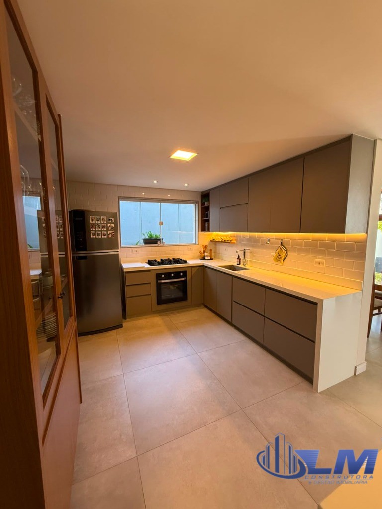 Casa, 3 quartos, 180 m² - Foto 8