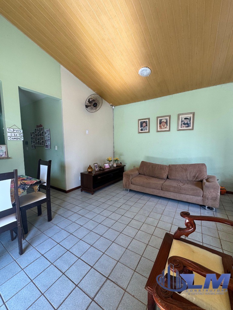 Casa, 6 quartos, 200 m² - Foto 4