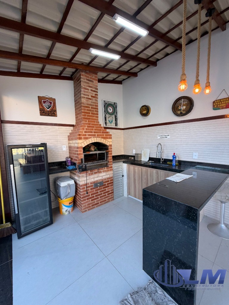 Casa, 5 quartos, 217 m² - Foto 3