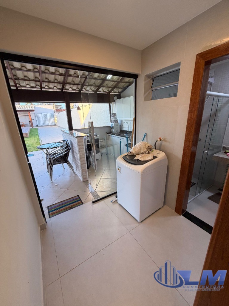 Casa, 5 quartos, 217 m² - Foto 9