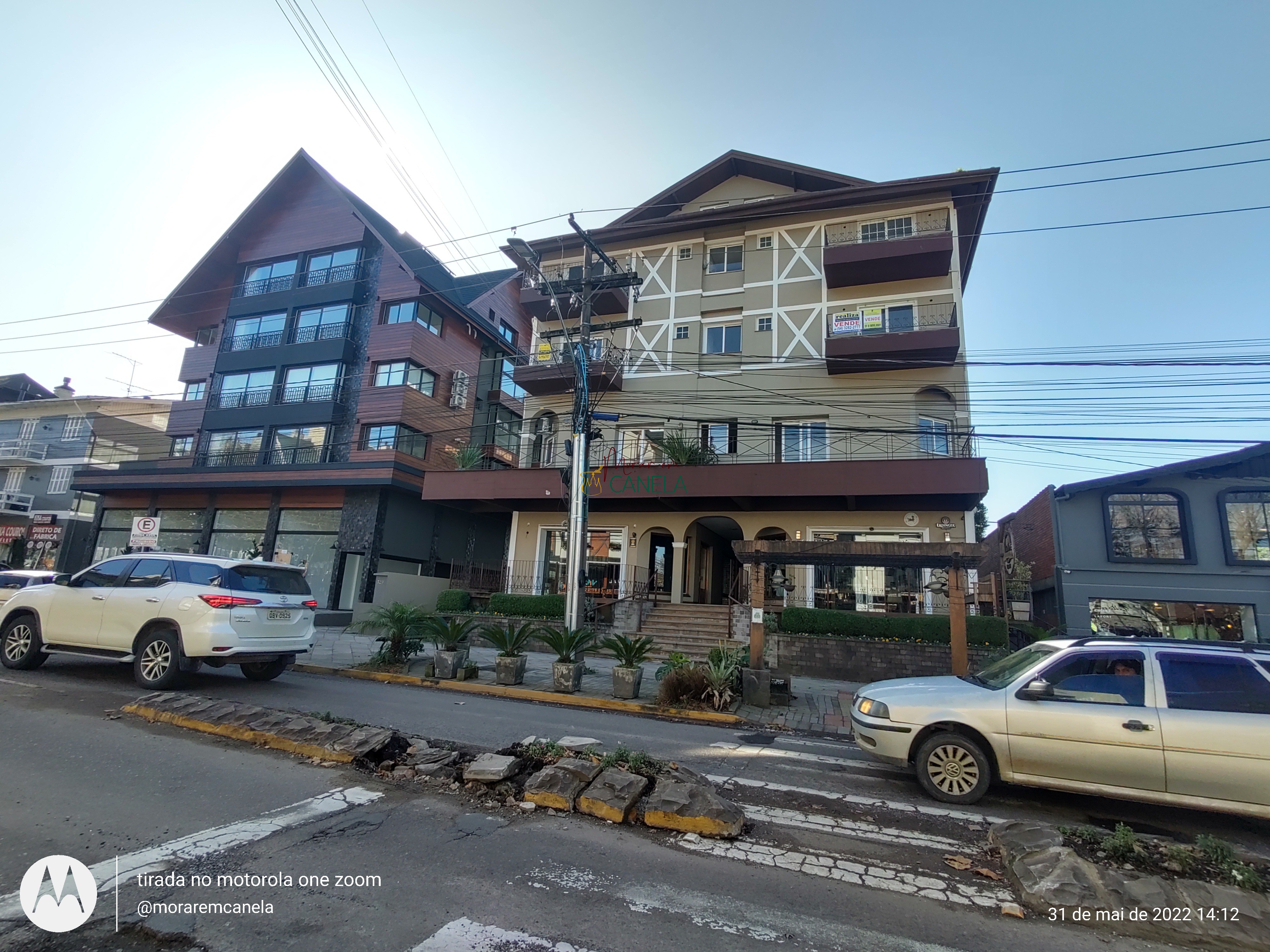 Apartamento à venda com 3 quartos, 117m² - Foto 3