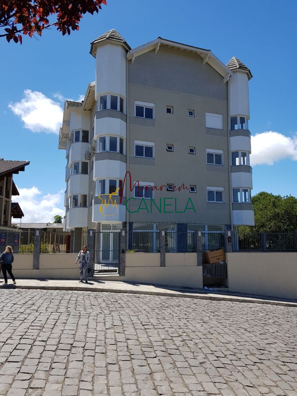 Apartamento à venda com 2 quartos, 73m² - Foto 4