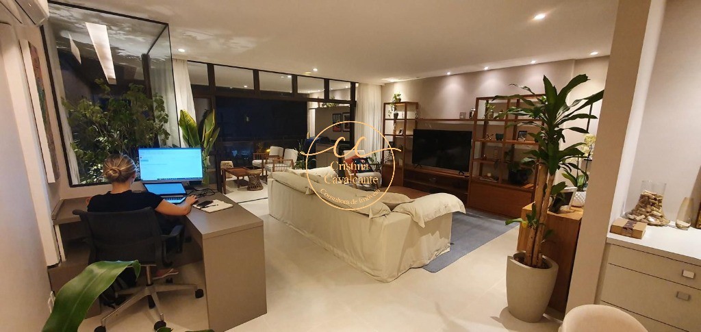 Apartamento, 3 quartos, 160 m² - Foto 1