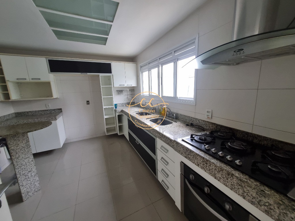 Casa, 5 quartos, 230 m² - Foto 4