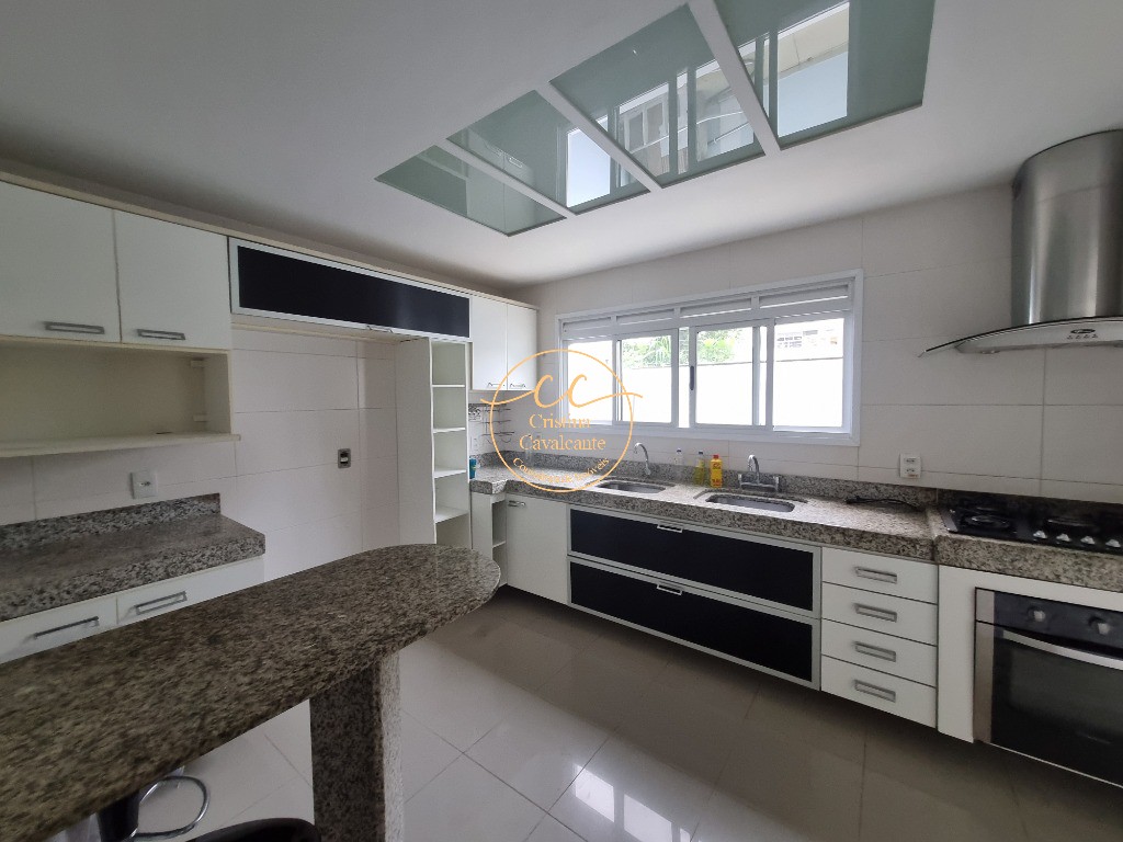 Casa, 5 quartos, 230 m² - Foto 3