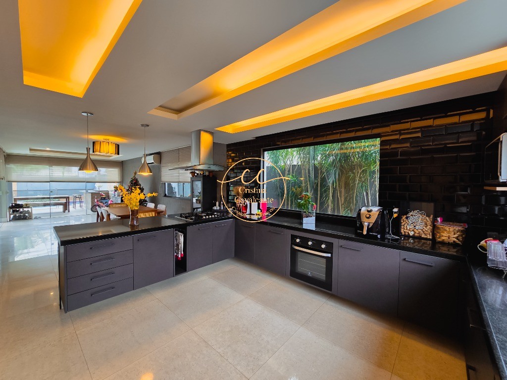Casa, 4 quartos, 273 m² - Foto 9