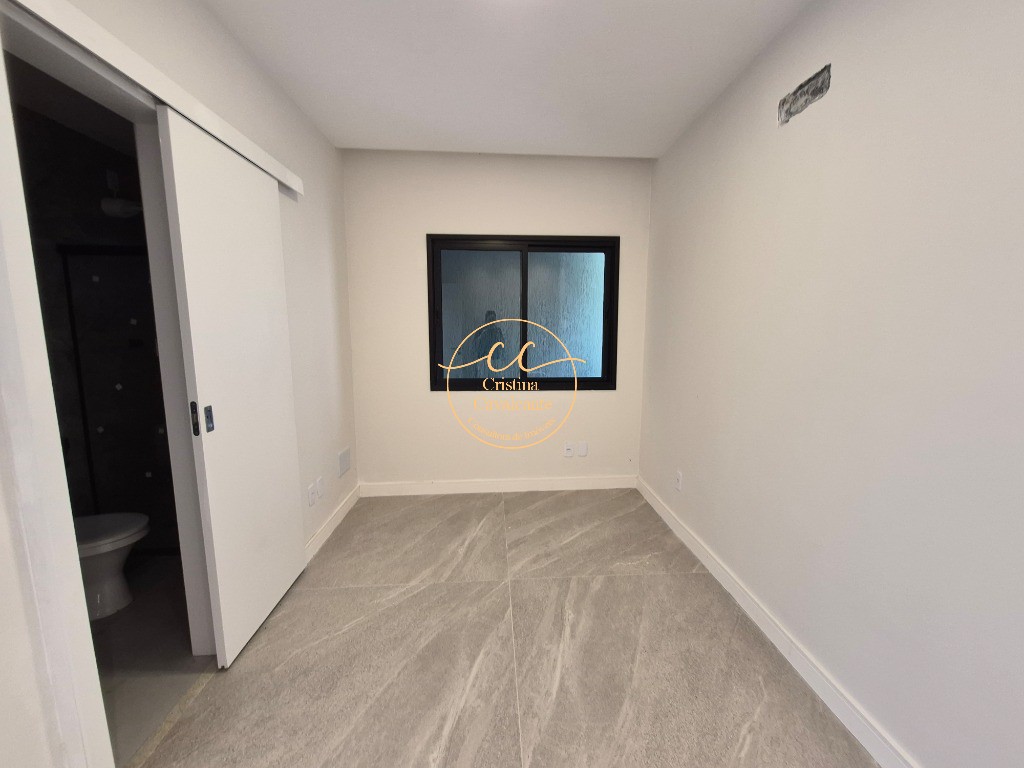 Casa, 3 quartos, 250 m² - Foto 8