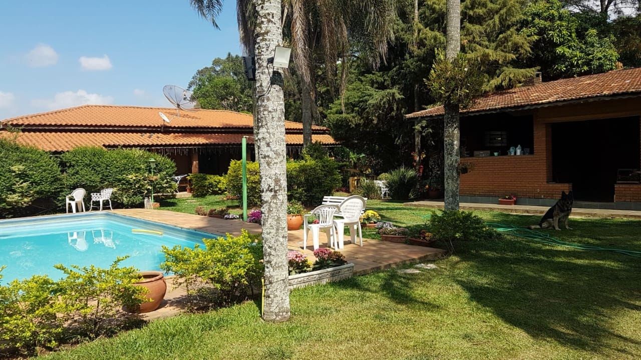 Sítio, 3 quartos, 10000 m² - Foto 1